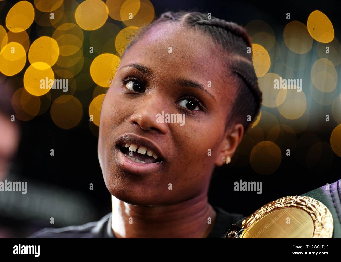 Caroline Dubois beim Wiegen im BOXPARK Wembley, London. Bilddatum: Freitag, 2. Februar 2024. Stockfoto