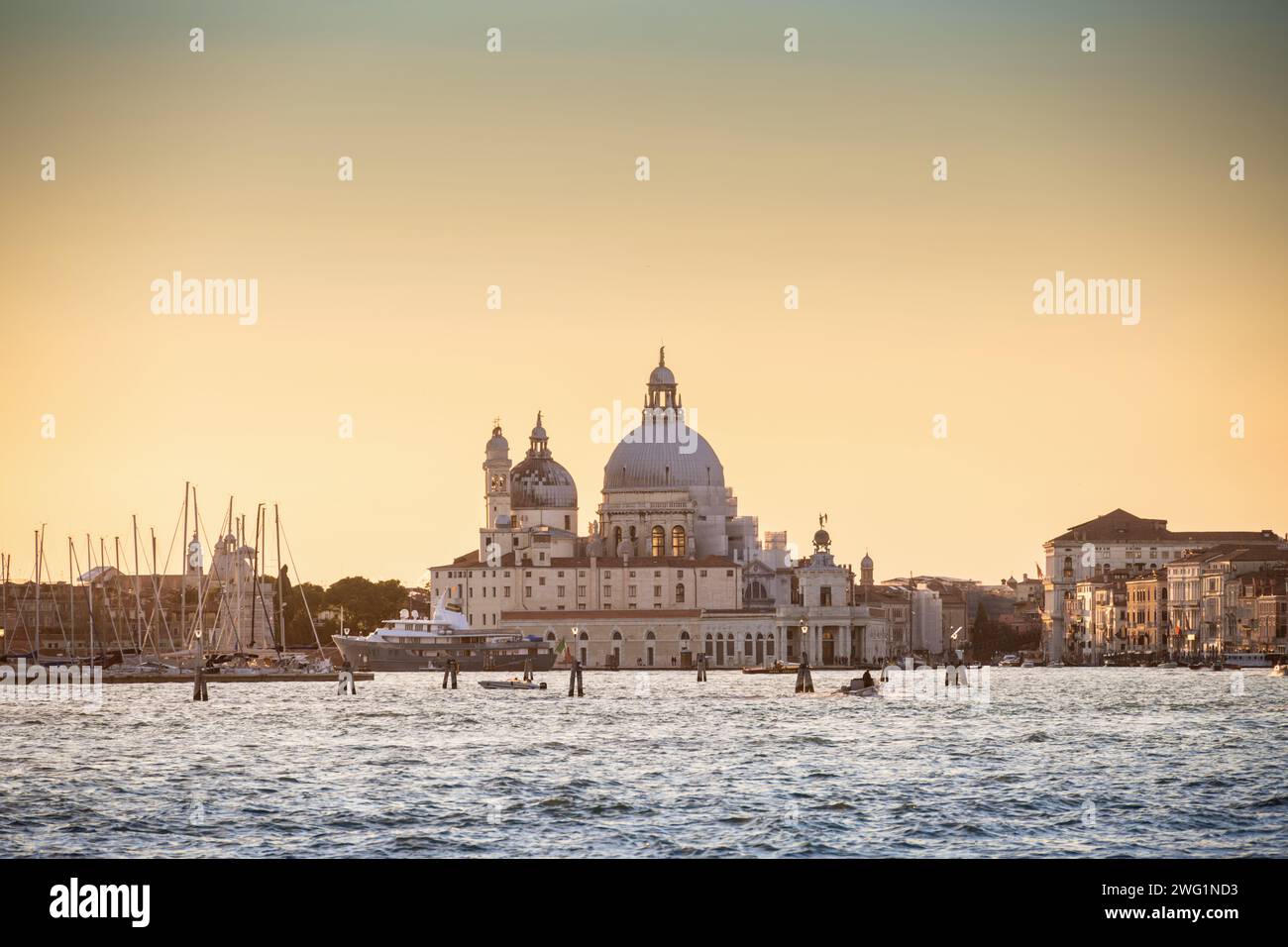 Basilica di Santa Maria della Salute, Punta della Dogana, Venedig, Italien Stockfoto