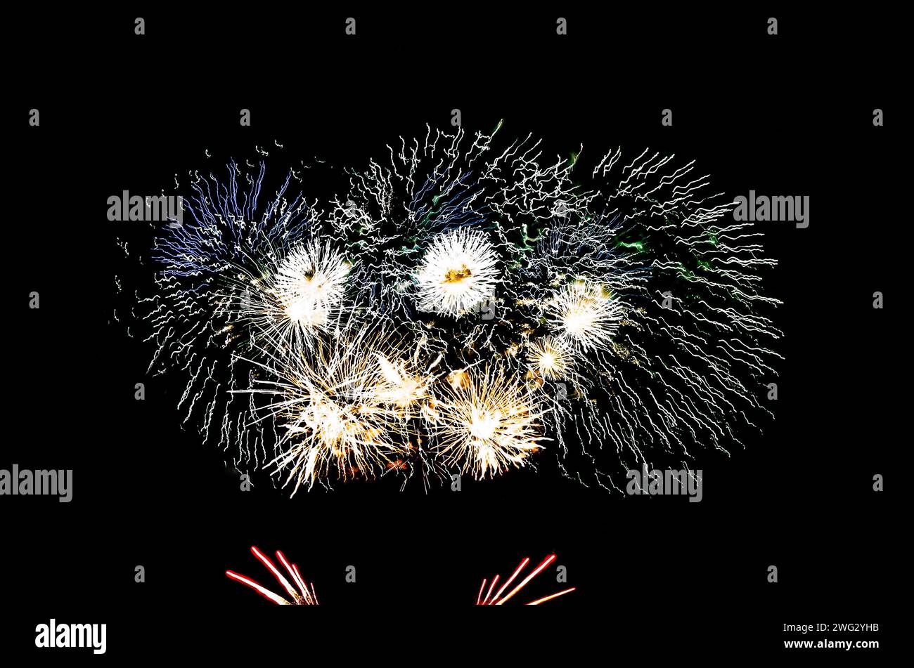 Feuerwerk während des Nationalfeiertags von Bahrain, Dezember 2018 Stockfoto