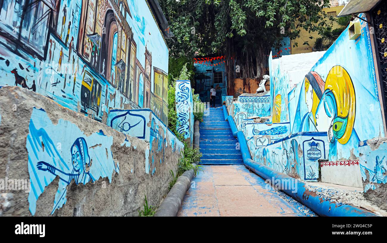 INDIEN, RAJASTHAN, JODHPUR, August 2023, Street Artwork on the Old City Jodhpur. Stockfoto