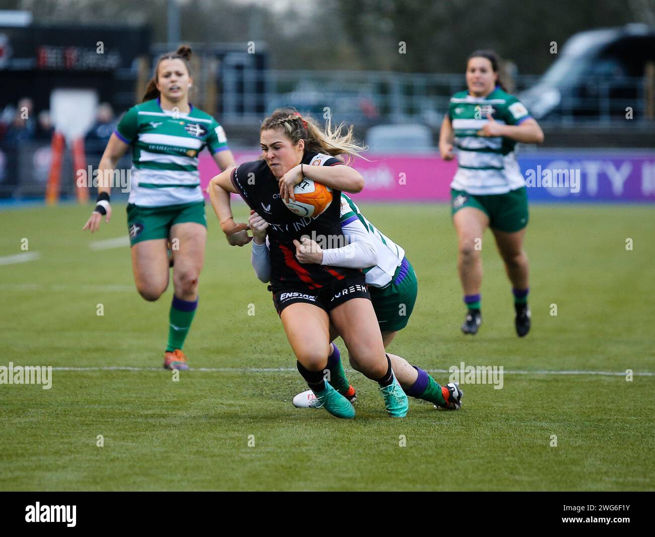 London, Großbritannien. Februar 2024. London, England, 3. Februar 2024: Sydney Gregson (13 Sarazenen) im Spiel der Allianz Premiership Womens Rugby zwischen Saracens und Ealing Trialfinders im StoneX Stadium in London. (Jay Patel/SPP) Credit: SPP Sport Press Photo. /Alamy Live News Stockfoto