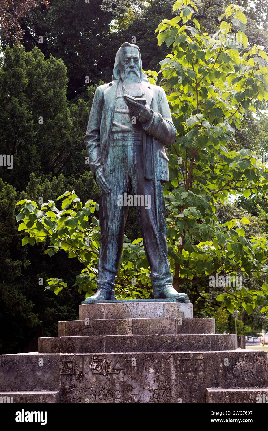 Franz Stelzhamer, Dichter Der Oberösterreichischen Hymne, Denkmal In Linz Oberösterreich, Österreich Stockfoto