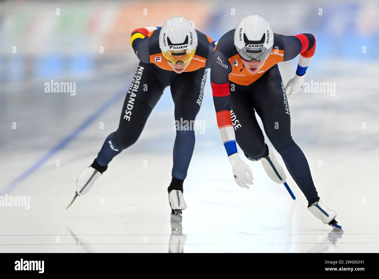 Quebec, Kanada. Februar 2024. QUEBEC, KANADA - 3. FEBRUAR: Naomi Verkerk, Femke Kok aus den Niederlanden, trat am 3. Februar 2024 im Team-Sprint A der Frauen während der ISU Speed Skating World Cup im Centre de Glaces Intact Assurance in Quebec an. (Foto von David Kirouac/Orange Pictures) Credit: dpa/Alamy Live News Stockfoto