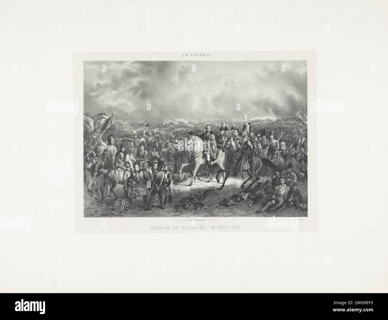 Schlacht von Waterloo, 1815, Adolf Carel Nunnink, nach Jan Willem Pieneman, 1824–1850 Print die Schlacht von Waterloo, 18. Juni 1815. Blick auf das Schlachtfeld in dem Moment, als der englische Kommandant Wellington hört, dass preußische Hilfe auf der Straße ist. Der verwundete Willem, Prinz von Orange, wird nach links in den Vordergrund gebracht. Die Kommandeure und andere Offiziere zu Pferd sind in der Mitte, im Vordergrund verletzte und tote Soldaten. Die Kämpfe toben auf dem Schlachtfeld im Hintergrund. Der Druck enthält ein Blatt mit einem handgeschriebenen Vers aus dem Jahr 1824 über Pieneman und das Gemälde. Drucken Sie Mak Stockfoto
