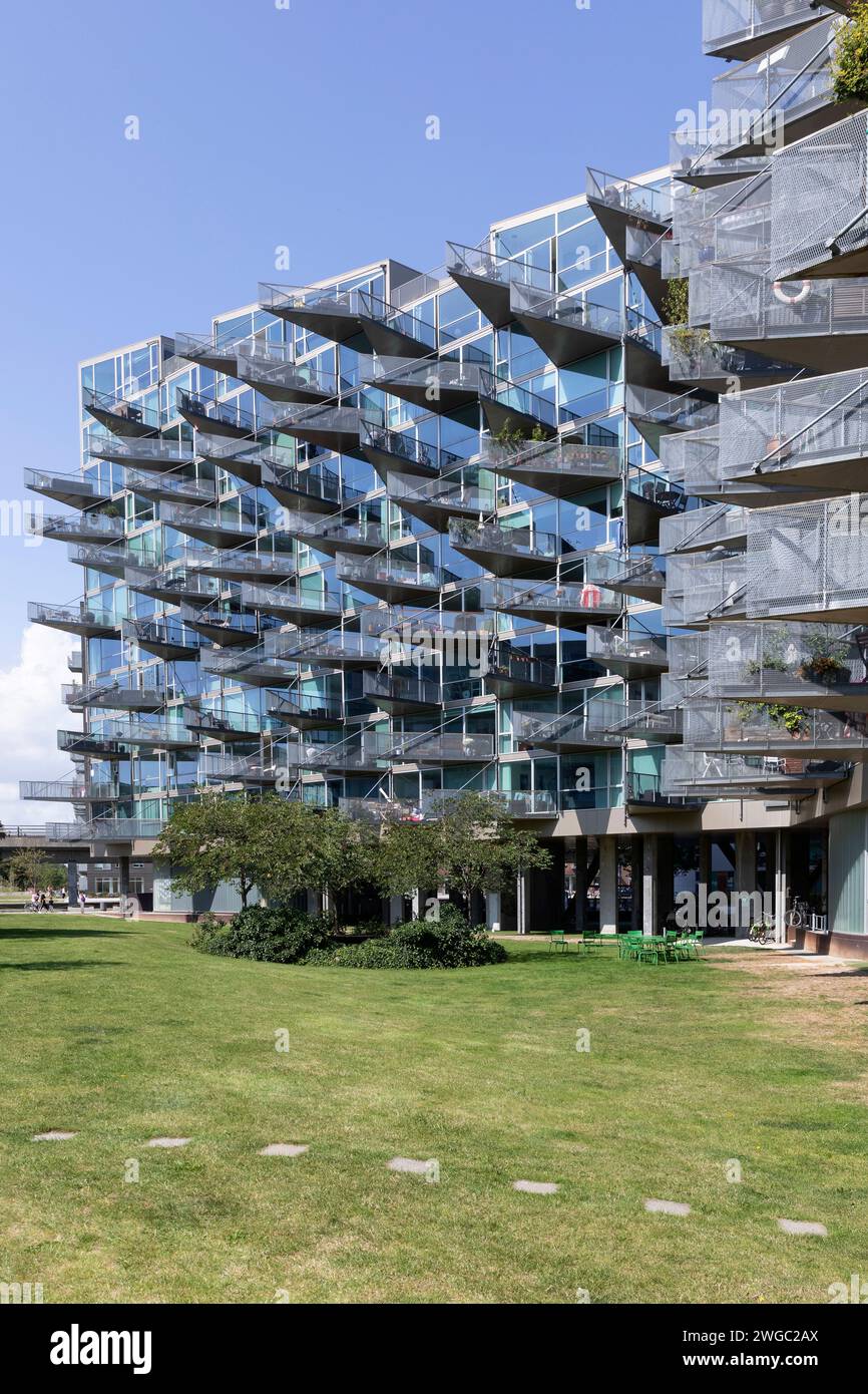 VM Houses ist ein Wohnprojekt bestehend aus zwei angrenzenden WohnhŠusern in Orestadt (¯restad), Kopenhagen, DŠnemark. Das von JDS Architects und der Stockfoto