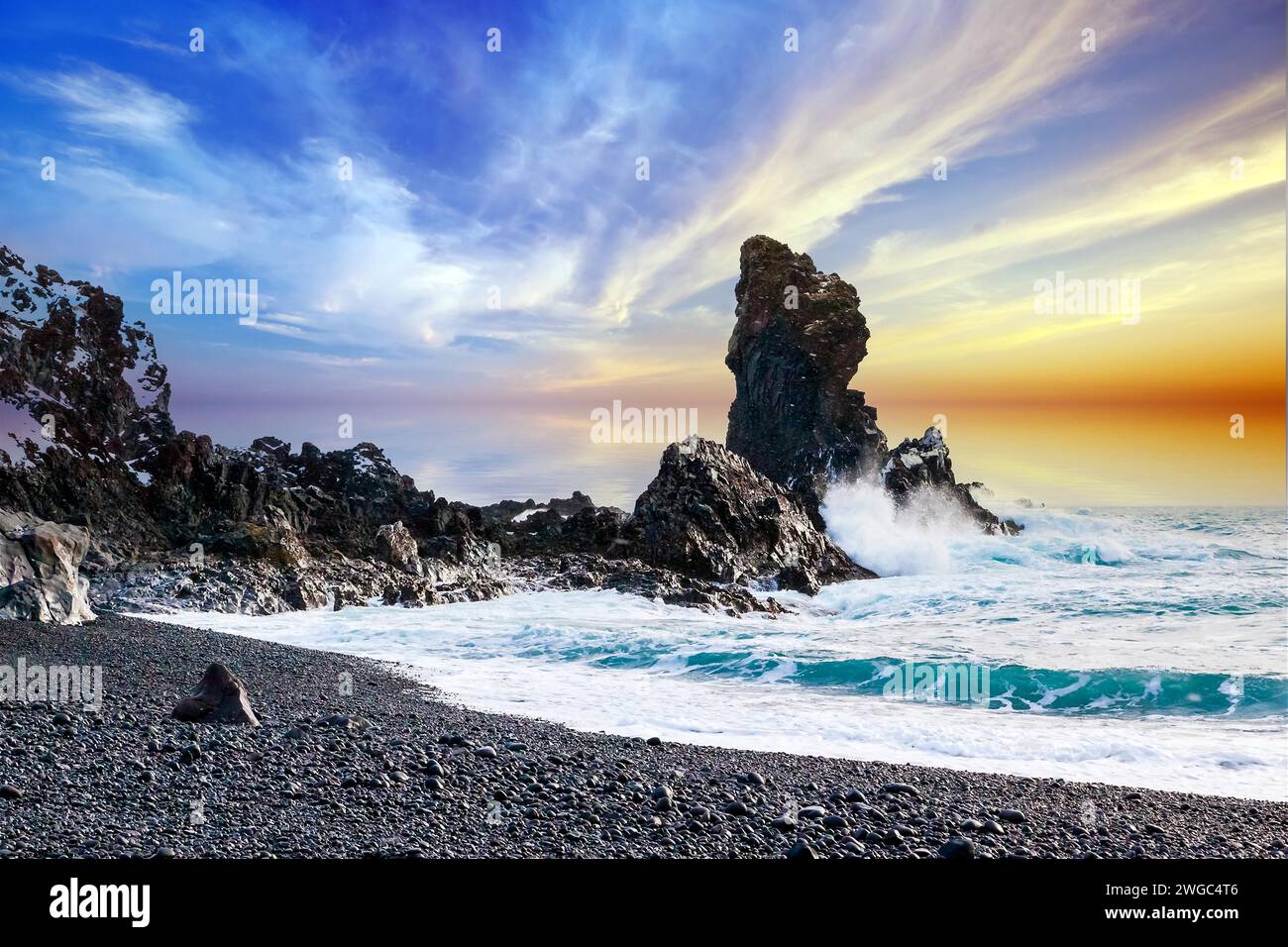 Europa, Island, Halbinsel Snaefellsnes, Strand, Felsen, Gesteinsformation, Nordatlantik Stockfoto
