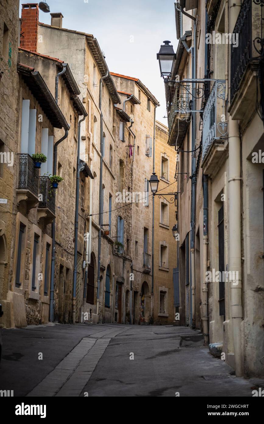 Straße in der Altstadt von Montpellier, Südfrankreich Stockfoto