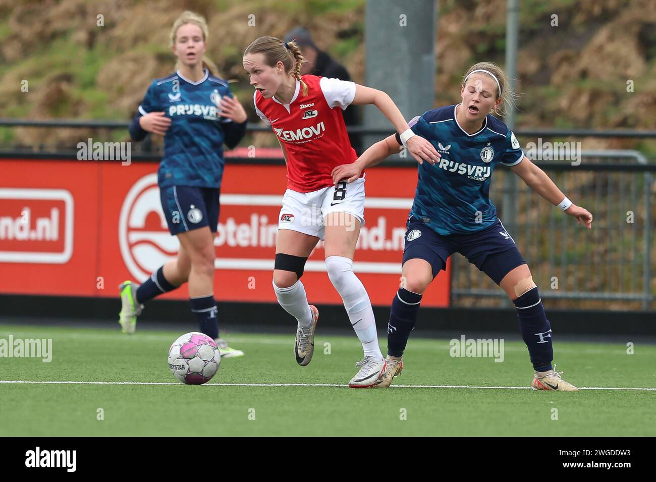 WIJDEWORMER , NIEDERLANDE - 4. FEBRUAR: Manique de Vette von AZ während des niederländischen Azerion Vrouwen Eredivisie-Spiels zwischen AZ und Feyenoord am 0. februar Stockfoto