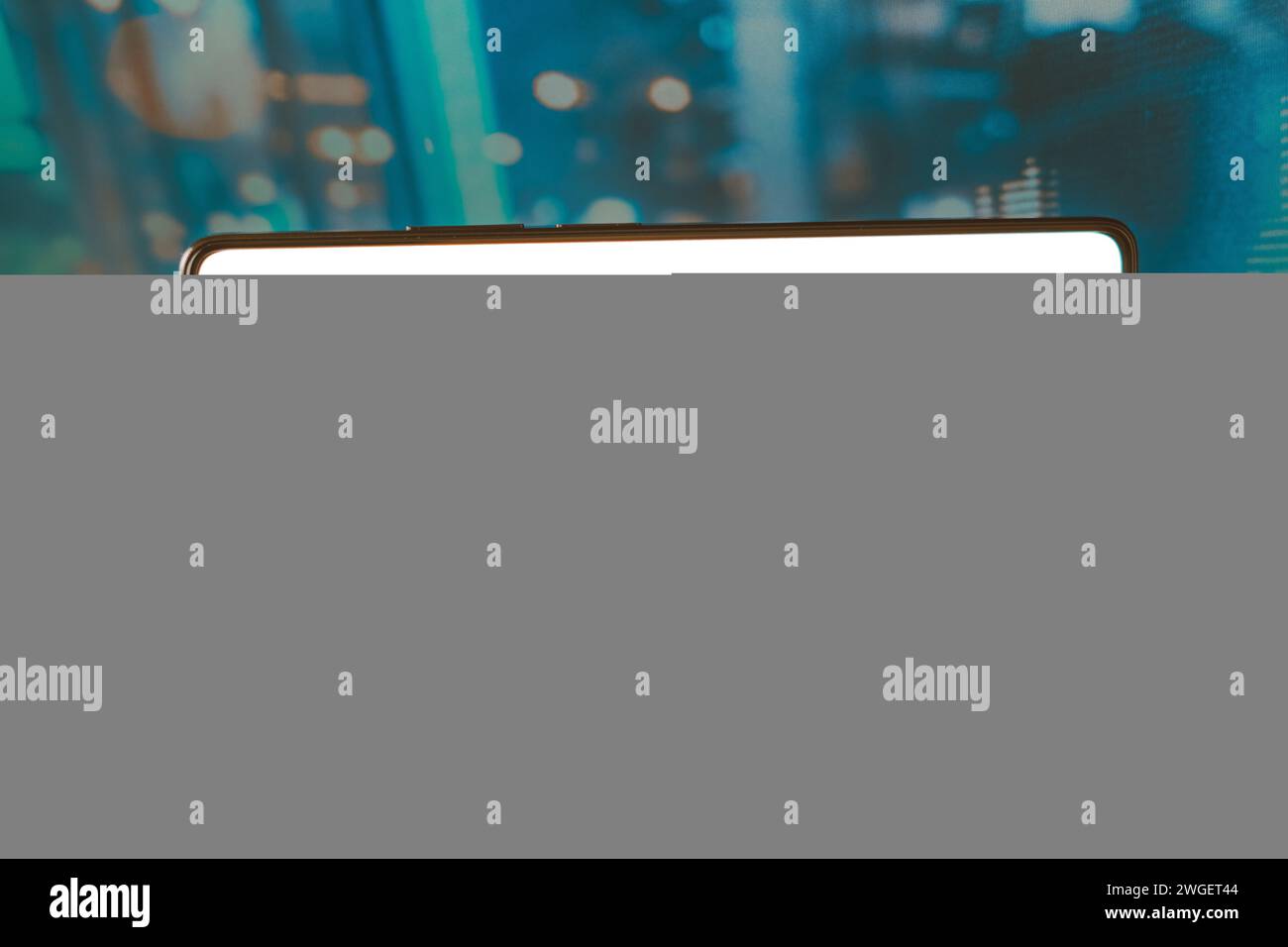 Brasilien. Februar 2024. In dieser Abbildung wird das Elevance Health Logo auf einem Smartphone-Bildschirm angezeigt. (Credit Image: © Rafael Henrique/SOPA Images via ZUMA Press Wire) NUR REDAKTIONELLE VERWENDUNG! Nicht für kommerzielle ZWECKE! Stockfoto