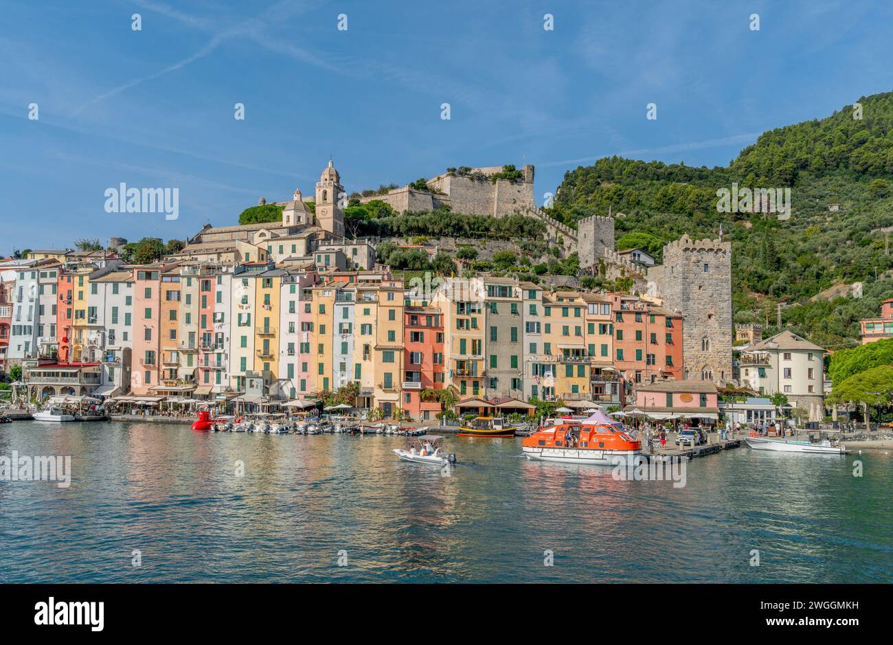 Landschaft rund um Porto Venere, eine Stadt an einem Küstengebiet in der Provinz La Spezia in Ligurien, im Nordwesten Italiens Stockfoto