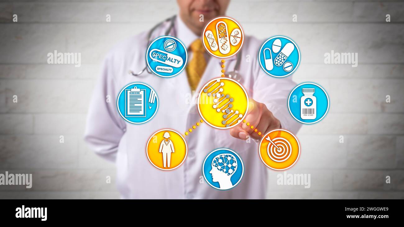 Nicht erkennbarer Arzt, der die Genomsequenz einer Patientin anspricht, um eine bessere Gesundheitsversorgung durch personalisierte Behandlung zu gewährleisten. Pharma Co Stockfoto