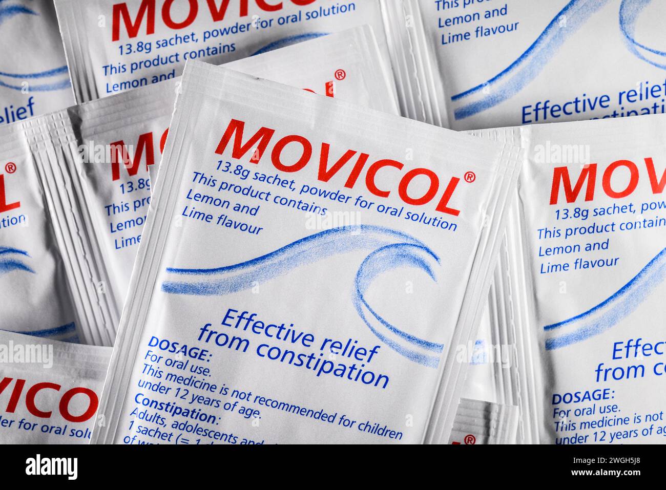 Movicol - Abführmittel in Pulverform - Beutel Stockfoto