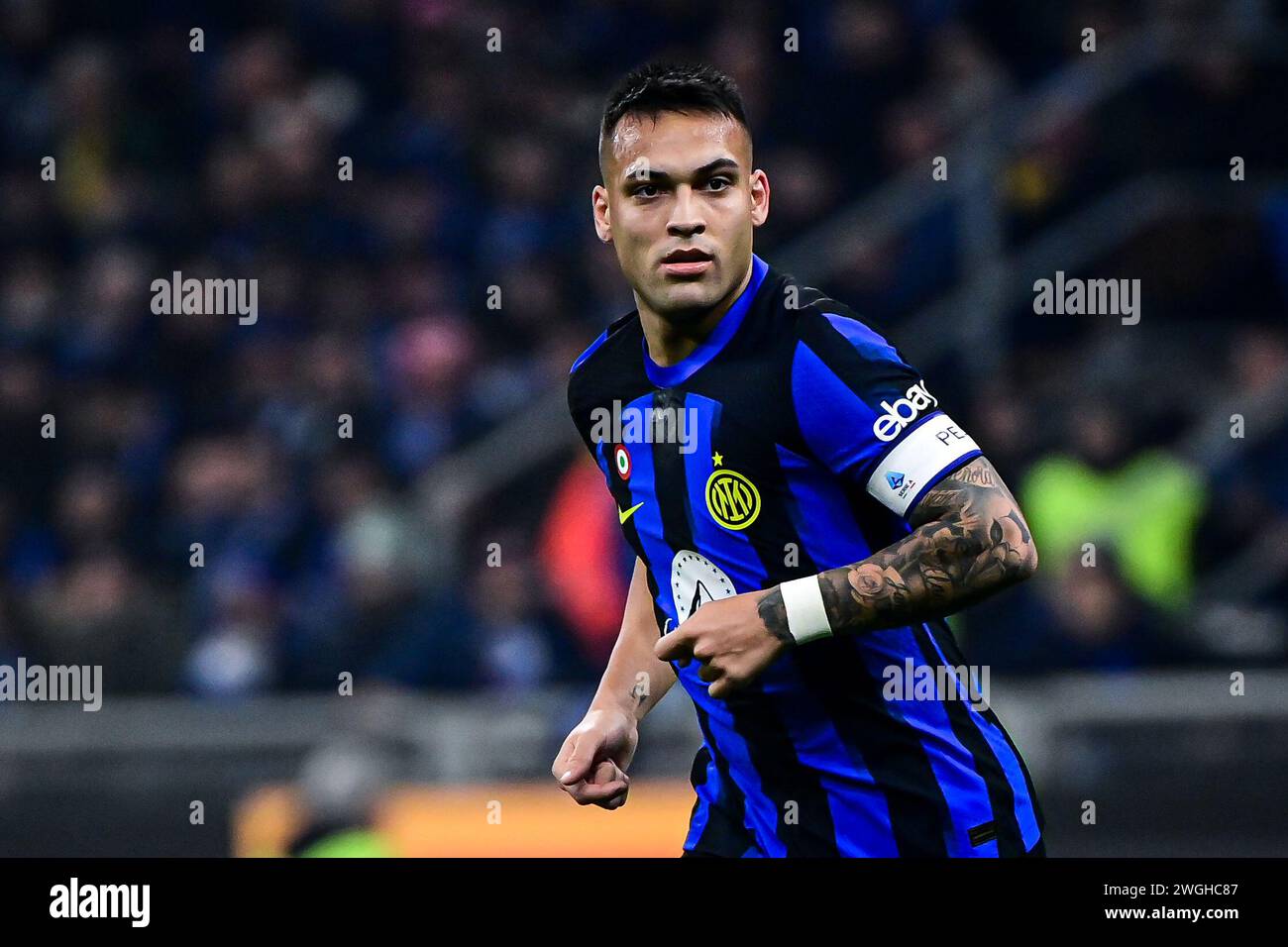 Inter Mailand's argentinischer Stürmer #10 Lautaro Martinez während des italienischen Fußballspiels der Serie A Inter Mailand und Juventus FC im San Siro Stadion in Mailand, Italien am 4. Februar 2024 Credit: Piero Cruciatti/Alamy Live News Stockfoto