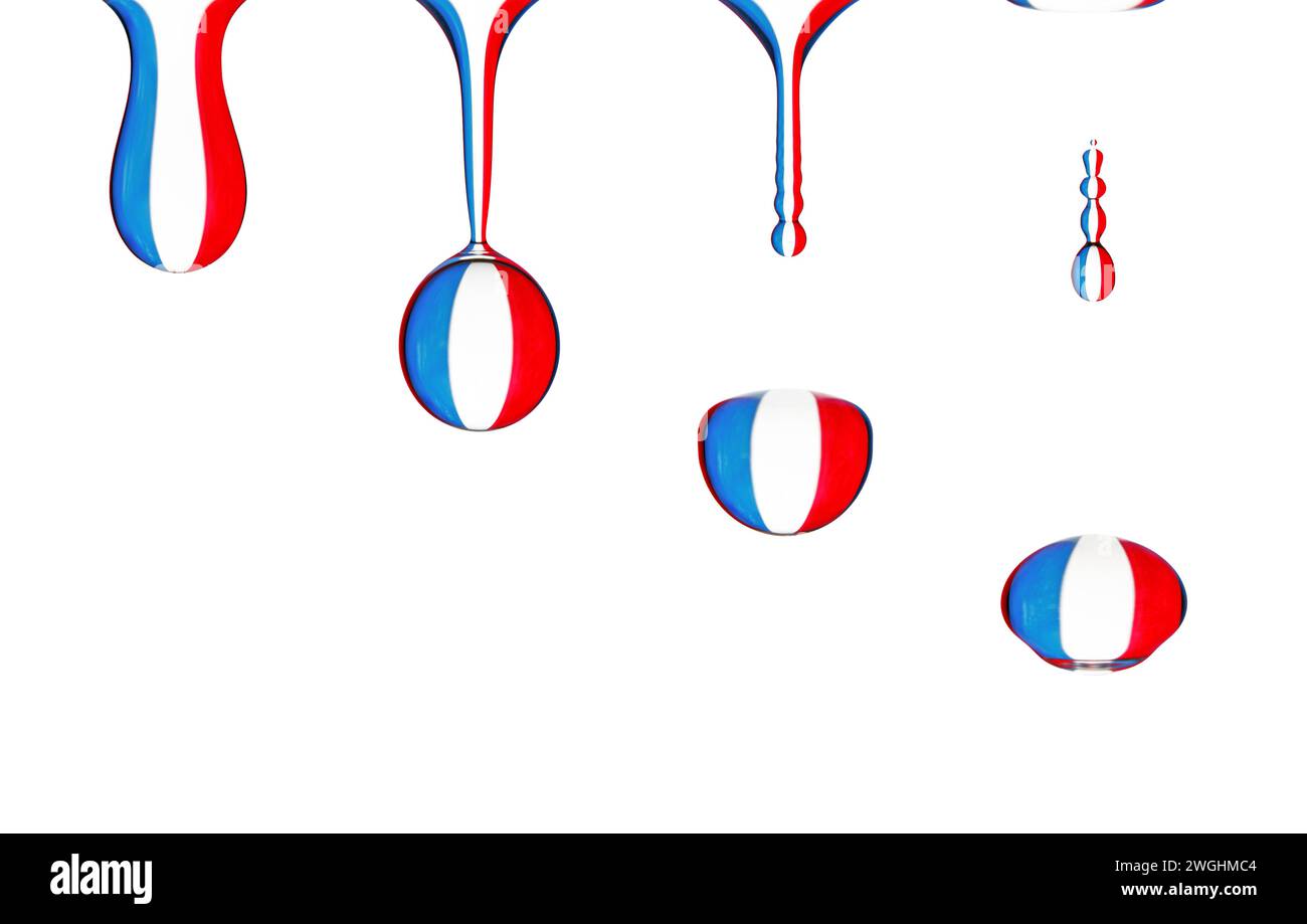 Die Folge eines Tropfens Wasser, das abtropft, spiegelt sich die Flagge Frankreichs wider Stockfoto