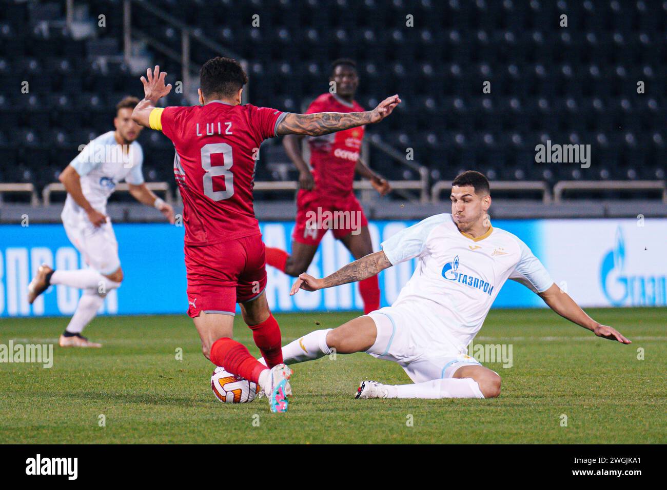 Doha, Katar. 5. Februar 2024. Al-Duhail SC VS Zenit FC：Freundschaftsturnier im Jassim bin Hamad Stadium. Quelle: Meng Gao/Alamy Live News Stockfoto