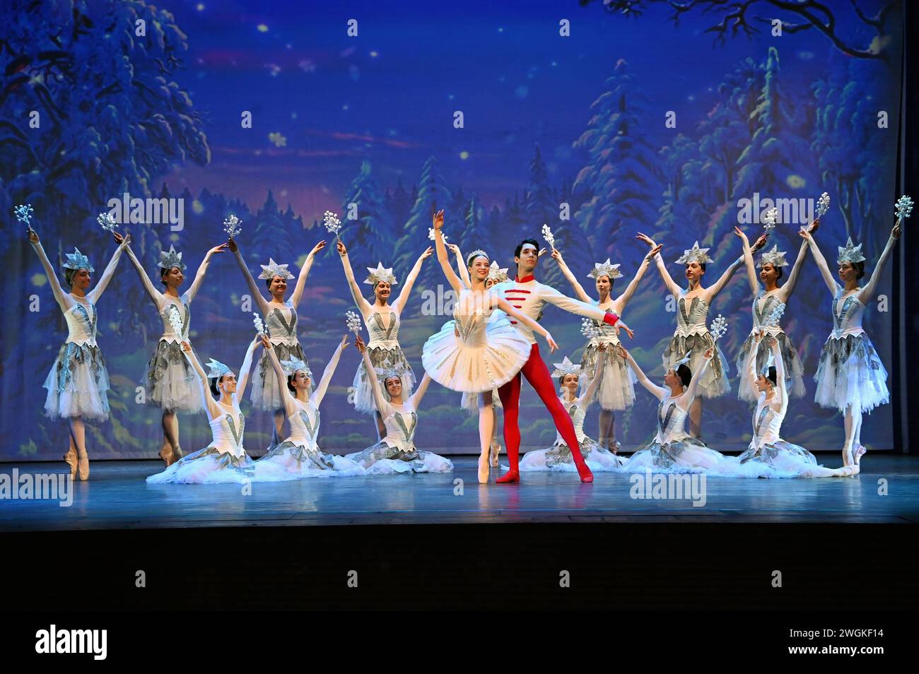 London, Großbritannien. Februar 2024. Die Besetzungen treten für The Nussknacker auf - die Tänze des Varna International Ballet, die derzeit im New Wimbledon Theatre in London auf Tour sind. Quelle: Siehe Li/Picture Capital/Alamy Live News Stockfoto