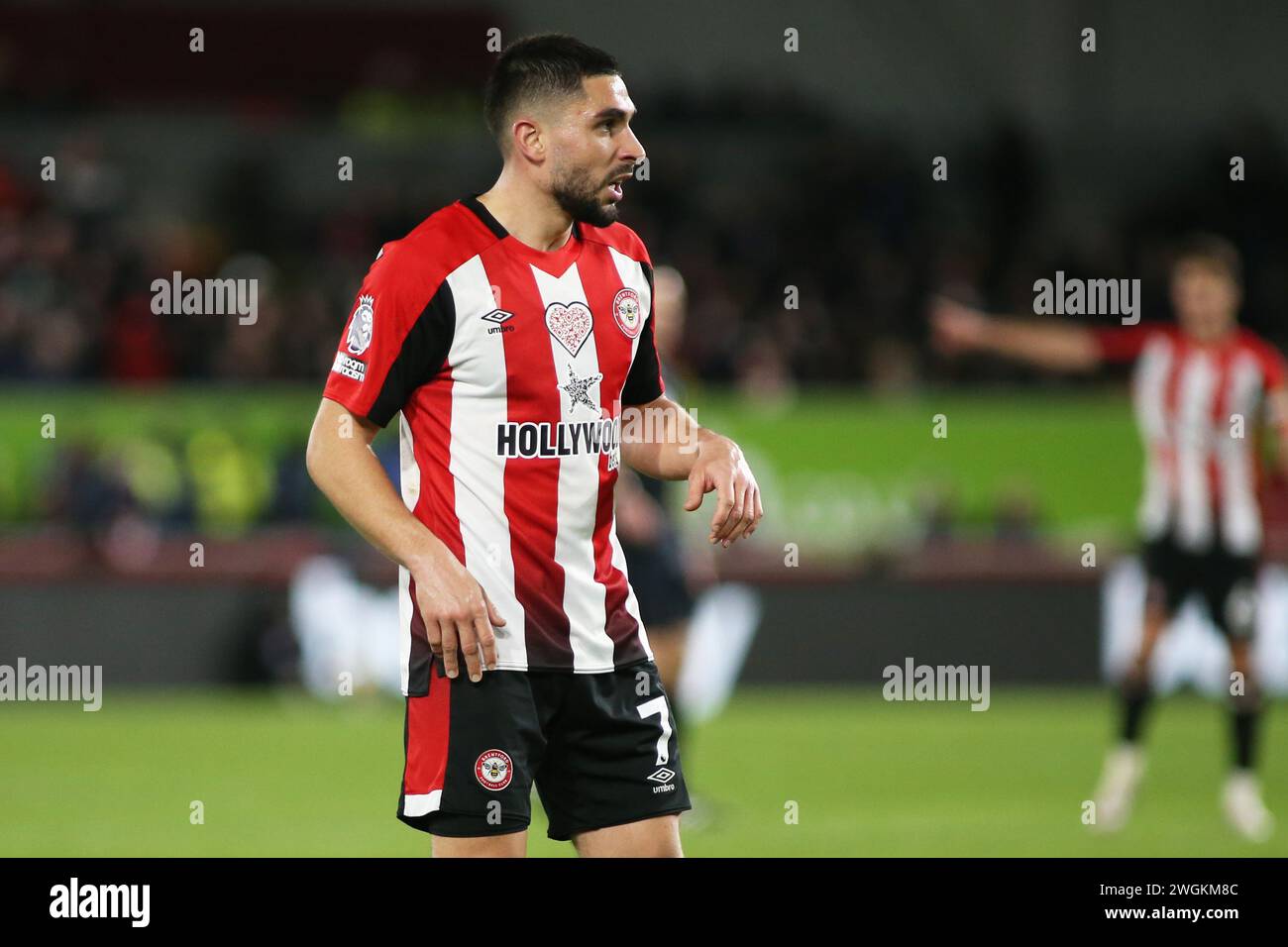 London, Großbritannien. Februar 2024. London, 5. Februar 2024: Neal Maupay aus Brentford während des Premier League-Spiels zwischen Brentford und Manchester City im GTECH Community Stadium am 5. Februar 2024 in London. (Pedro Soares/SPP) Credit: SPP Sport Press Photo. /Alamy Live News Stockfoto