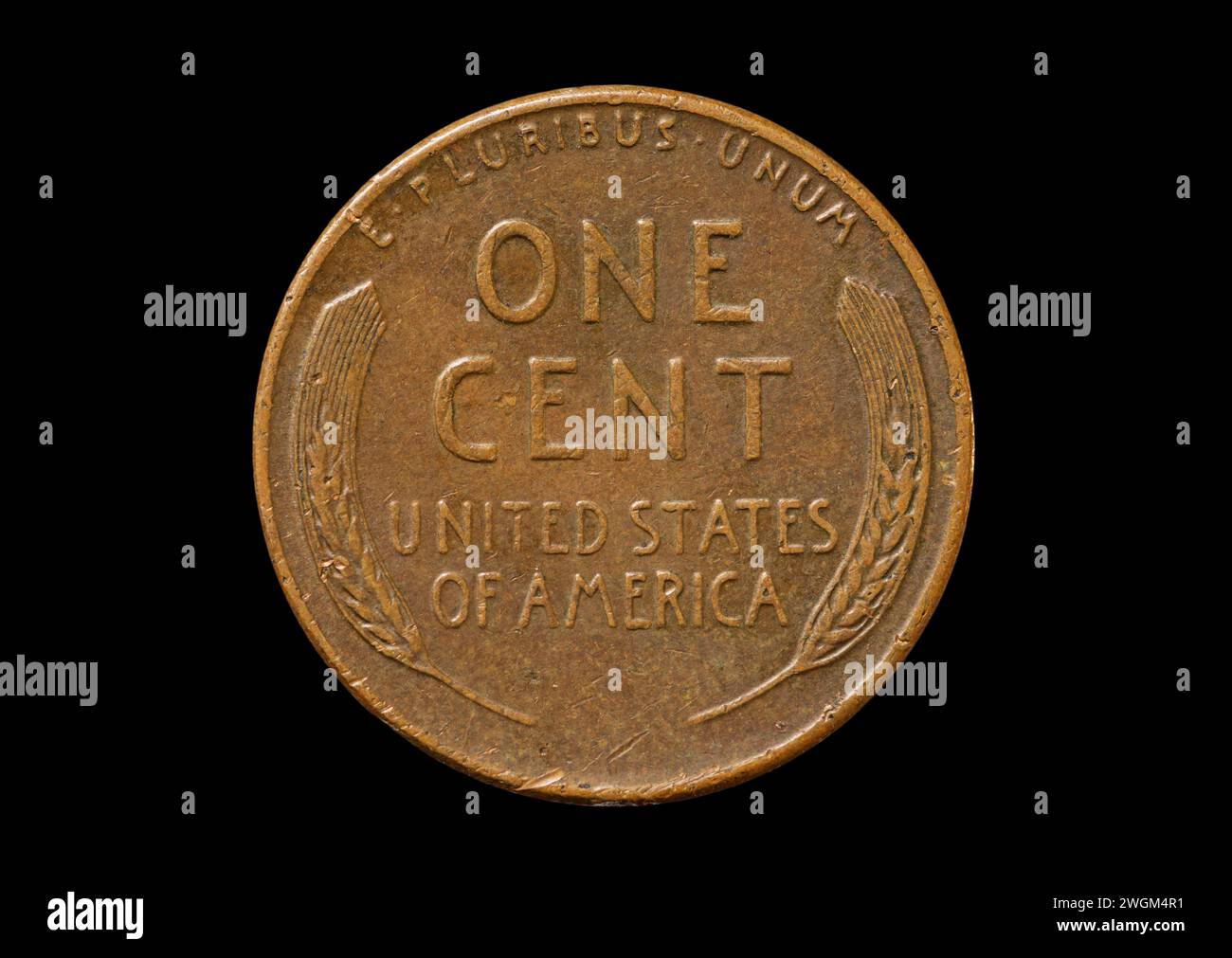 Alte gebrauchte US-Weizenohren 1 Cent Kupfer-Penny-Münze isoliert auf Schwarz Stockfoto