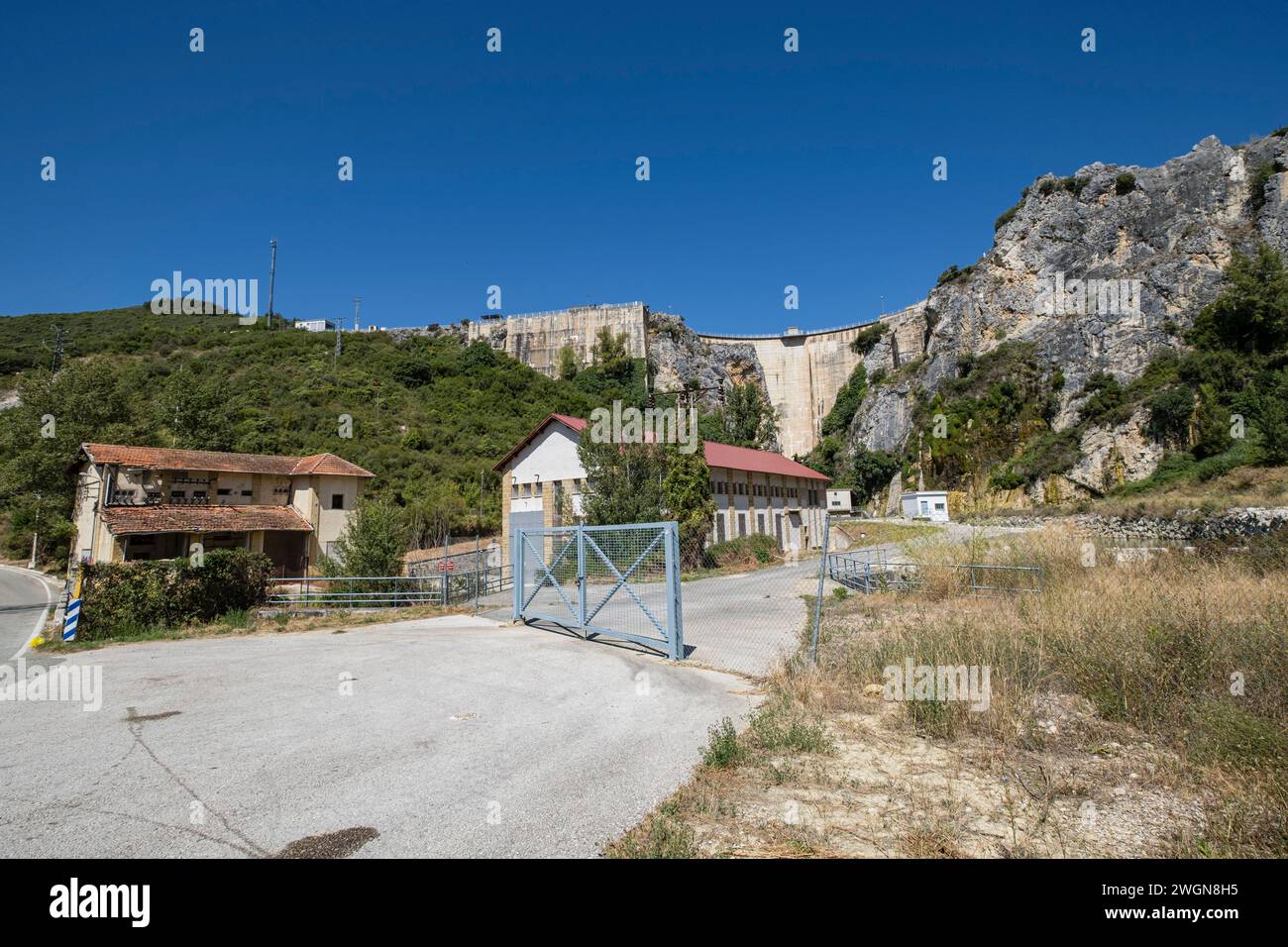 presa de Alloz, - Rio Salado -, Lerate, municipio de Guesálaz, Navarra, Spanien, Europa Stockfoto