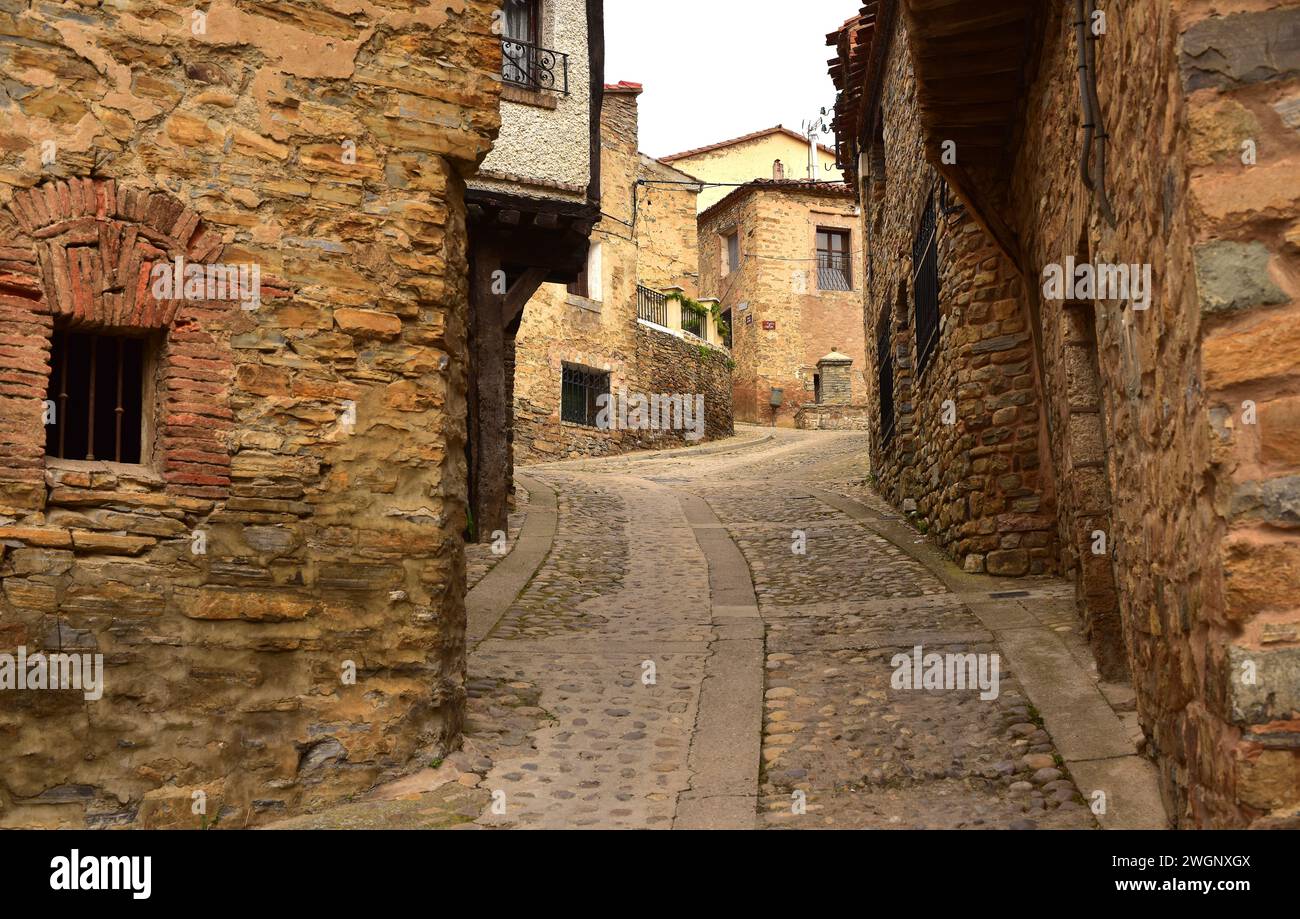 Yanguas, Straße. Soria Provinz, Castilla y Leon, Spanien. Stockfoto