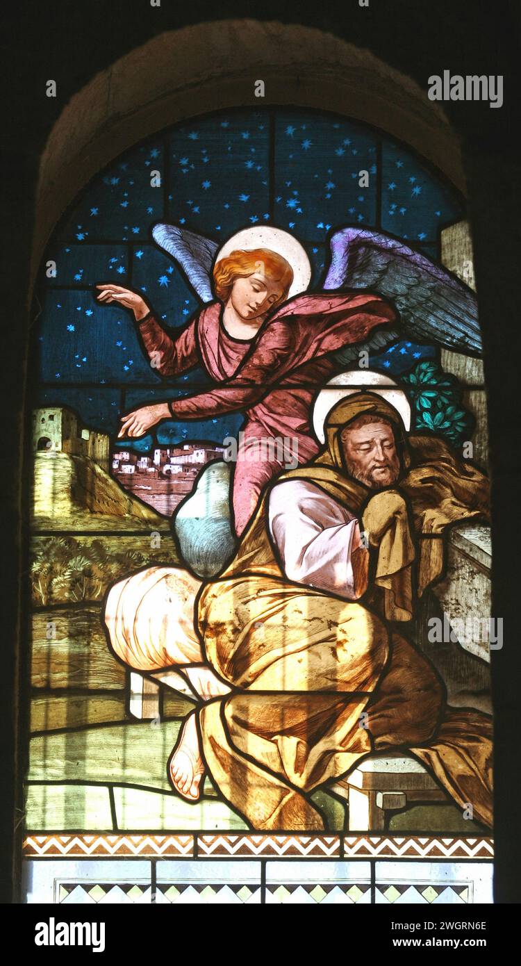 Der Traum des Heiligen Joseph, Buntglasfenster in der Kirche des Heiligen Josef in Nazareth, Israel Stockfoto