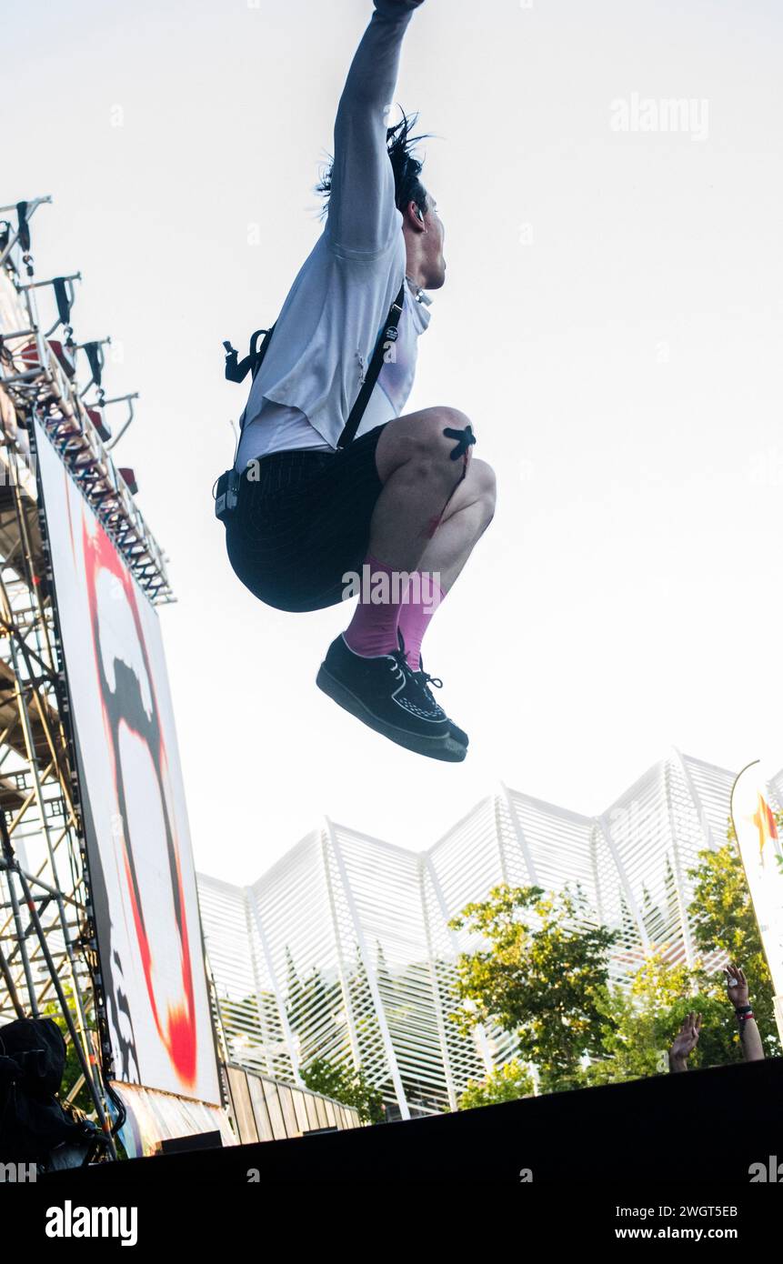 Yungblud (Dominic Richard Harrison) tritt beim Ejekt Festival im Athener Olympischen Komplex/Griechenland auf, Juni 2022 Stockfoto