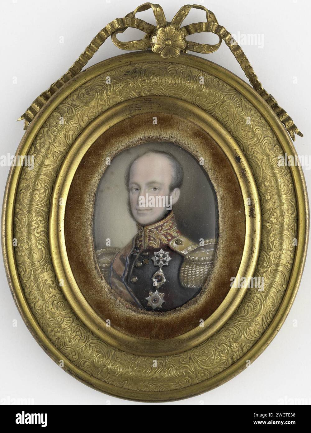 Willem II. (1792–1849), König der Niederlande, Louis Henri de Fontenay (zugeschrieben), um 1840 Miniatur (Gemälde) Porträt von Willem II. (1792–1849), König der Niederlande. Büste nach links, prospektiv, in Uniform. Teil der Porträt-Miniatursammlung. Holland Elfenbein. Metall. Textilmaterialien. Leder. Historische Personen aus Glas. king Stockfoto