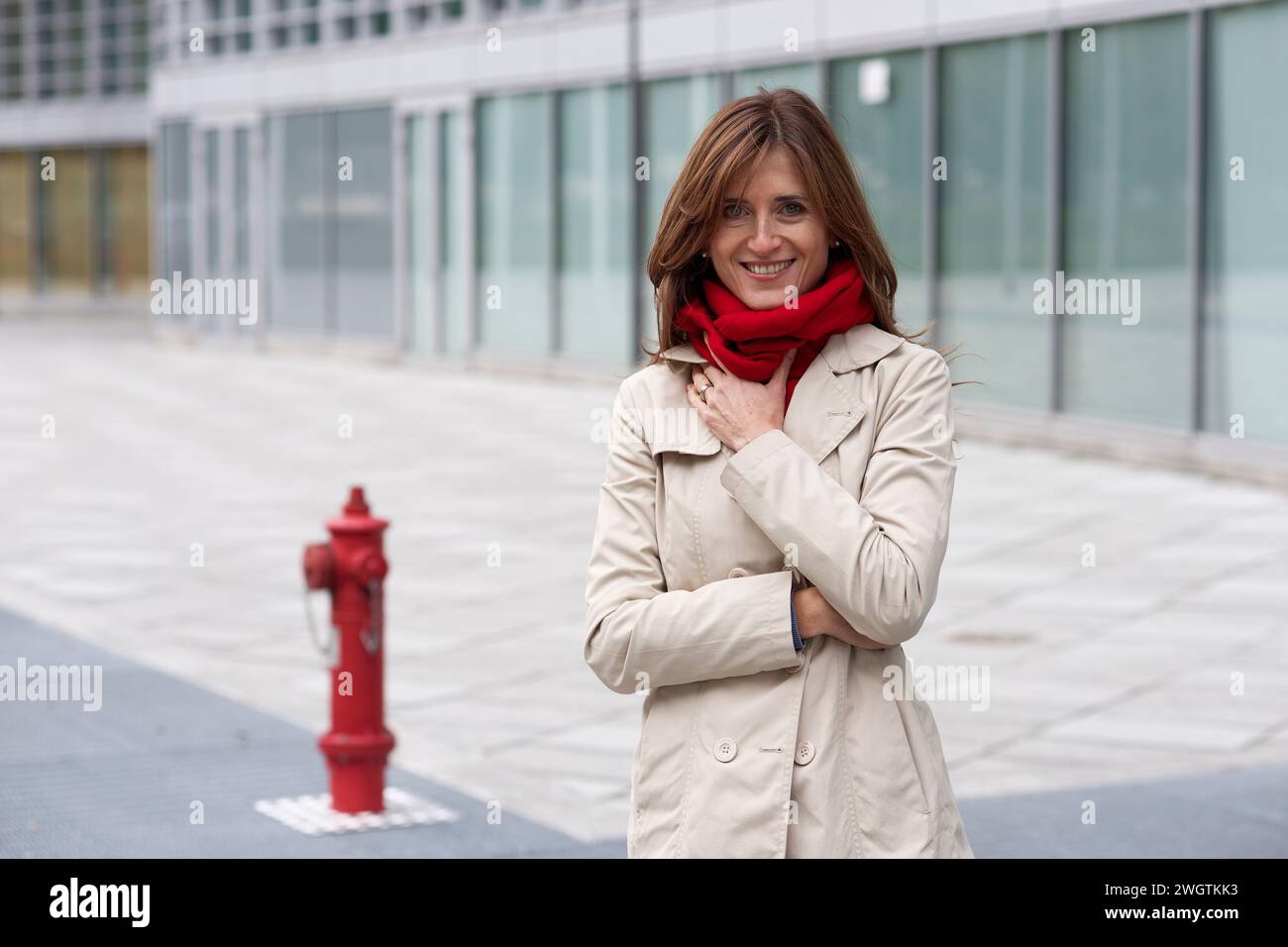 Schöne Frau im Freien, Mailand, Italien. Stockfoto