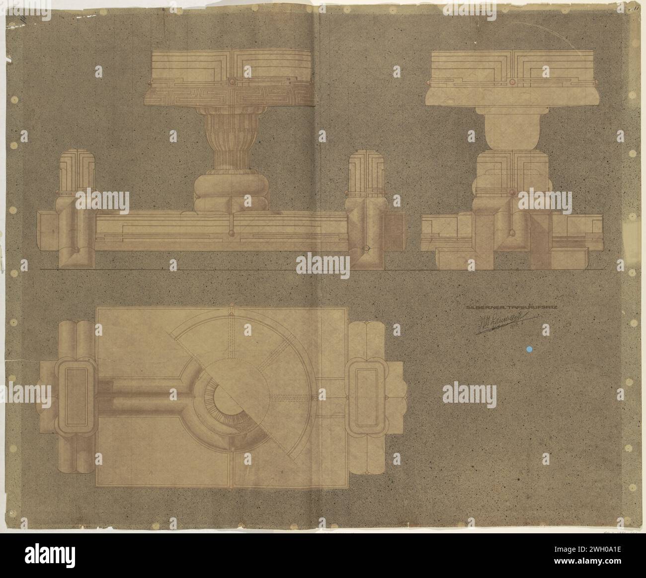 Design für ein silbernes Tischstück, Mathieu Lauweriks, Zeichnung 1913. Foto-Papier. Bleistift. Kreidewerk der angewandten Kunst (+ Edelmetalle  Kunst). Mittelstück, epergne, 'Surtout', 'milieu-de-table' Stockfoto