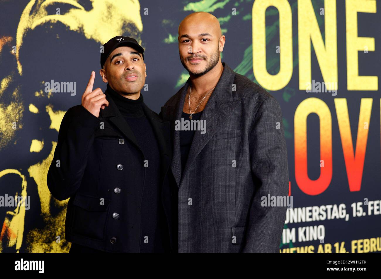 Patrice Bart-Williams und Malick Bauer bei der Premiere des Kinofilms Bob Marley: One Love im Kino International. Berlin, 06.02.2024 *** Patrice Bart Williams und Malick Bauer bei der Premiere des Films Bob Marley One Love im Kino International Berlin, 06 02 2024 Foto:XS.xGabschx/xFuturexImagex Love 4252 Stockfoto