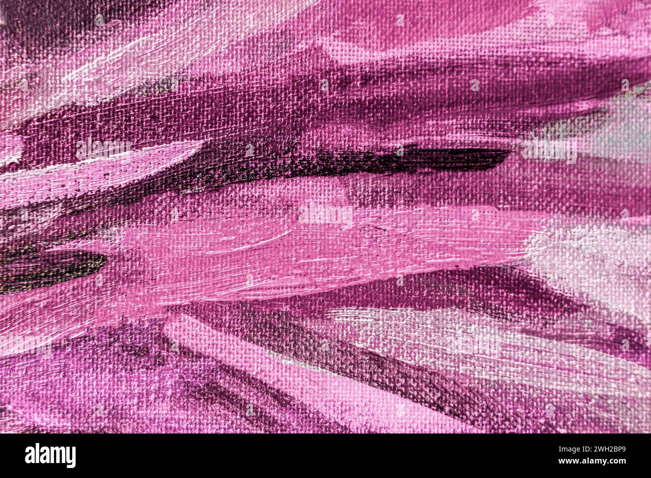 Pinke dynamische, geschwungene Pinselstriche auf weißem Hintergrund, abstrakte künstlerische Maltextur. Stockfoto