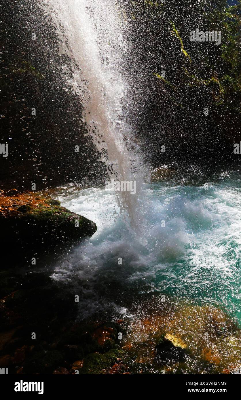 Wasserfall, Kranjska Gora, Slowenien, Triglav, Péricnik, Abenteuer, Bezaubernder Wasserfall im Nationalpark Triglav beim Ferienort Kranjska Gora Stockfoto