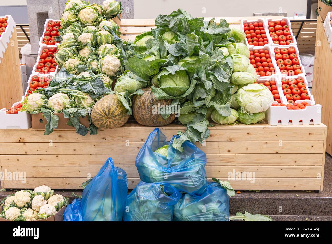Naher Osten, Saudi-Arabien, Al-Qassim, Buraydah. Frisches Gemüse auf einem Markt in Buraydah. Stockfoto