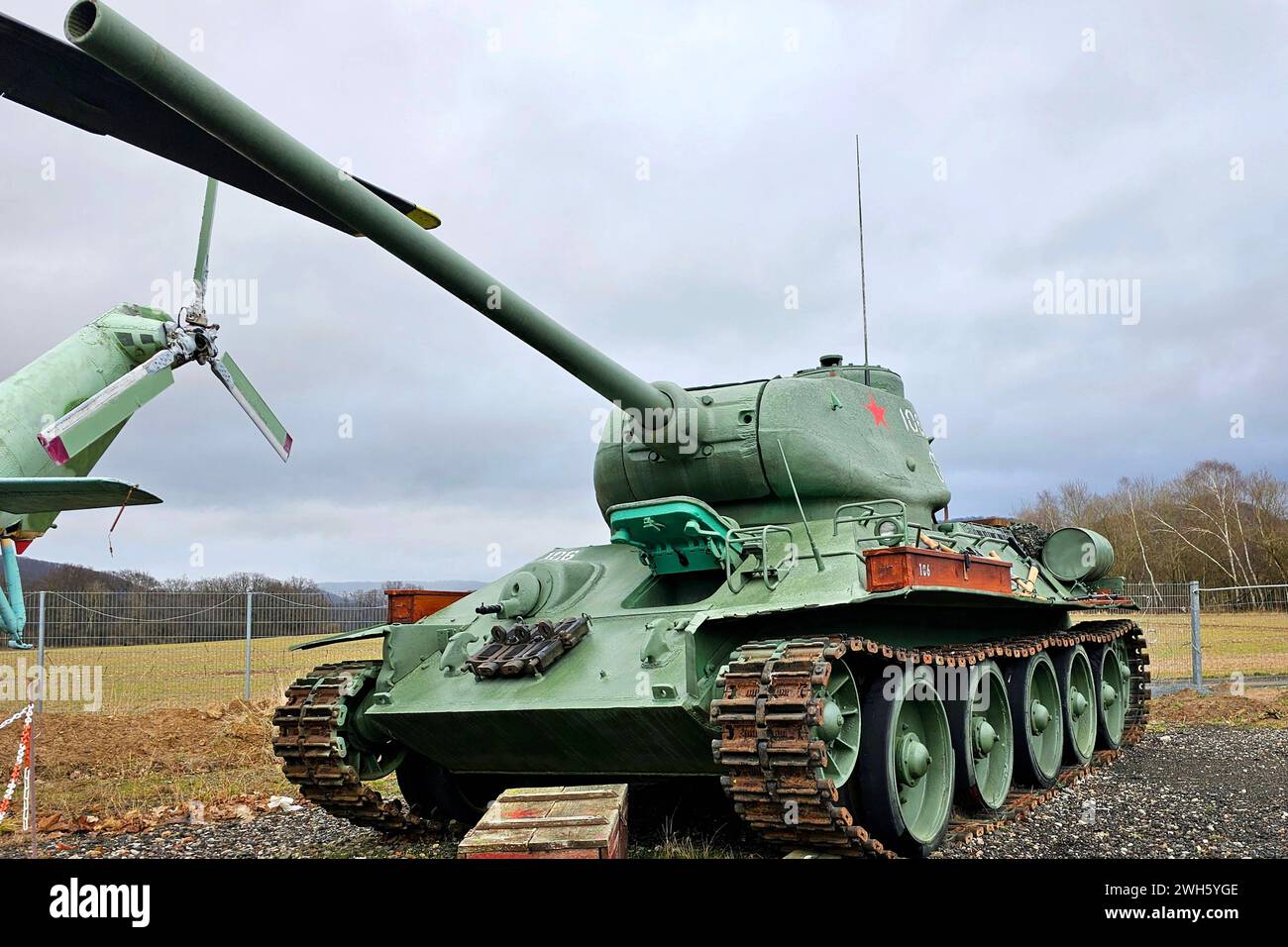 Asbach-Sickenberg Themenfoto: Deutschland, Geschichte, Historie, Grenzmuseum Schifflersgrund, Bad Sooden-Allendorf, 07.02.2024 Historischer Panzer Typ M41 im Grenzmuseum Schifflersgrund Themenfoto: Deutschland, Geschichte, Historie, Grenzmuseum Schifflersgrund, Bad Sooden-Allendorf, 07.02.2024 *** Asbach Sickenberg Themenfoto Deutschland, Geschichte, Geschichte, Grenzmuseum Schifflersgrund, Bad Sooden Allendorf, 07 02 2024 Historischer Tank Typ M41 im Grenzmuseum Schifflersgrund Themenfoto Deutschland, Geschichte, Geschichte, Grenzmuseum Schifflersgrund, Bad Sooden Allendorf, 07 02 2024 Copyright: xAug Stockfoto