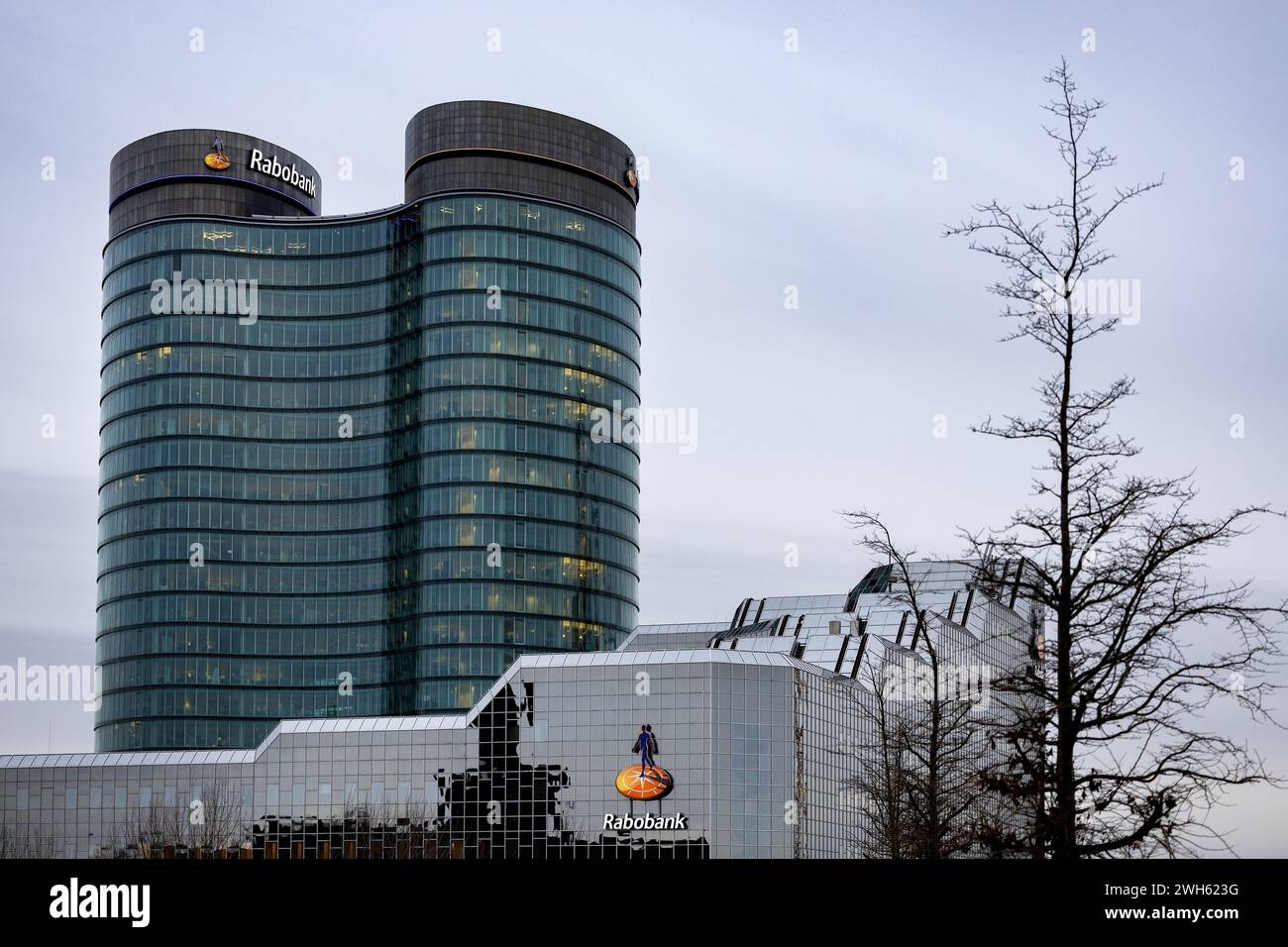 UTRECHT - Außenansicht des Hauptsitzes der Rabobank in Utrecht. ANP RAMON VAN FLYMEN niederlande aus - belgien aus Stockfoto