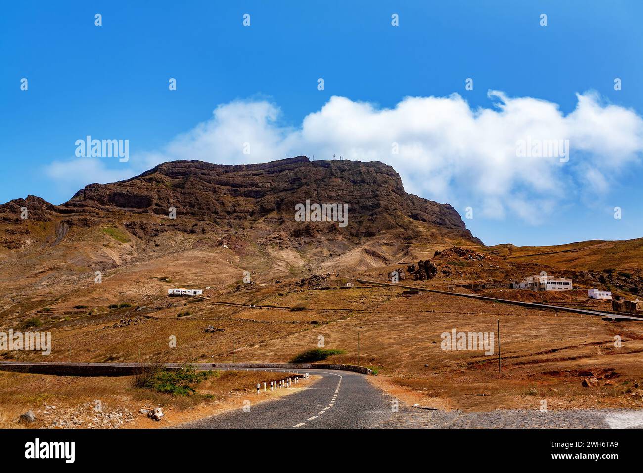 Monte Verde, Mindelo, Insel Sao Vicente, Kap Verde, Cabo Verde, Afrika. Panoramablick in der Nähe der Stadt Mindelo, Insel Sao Vicente, Kap Verde, AFR Stockfoto