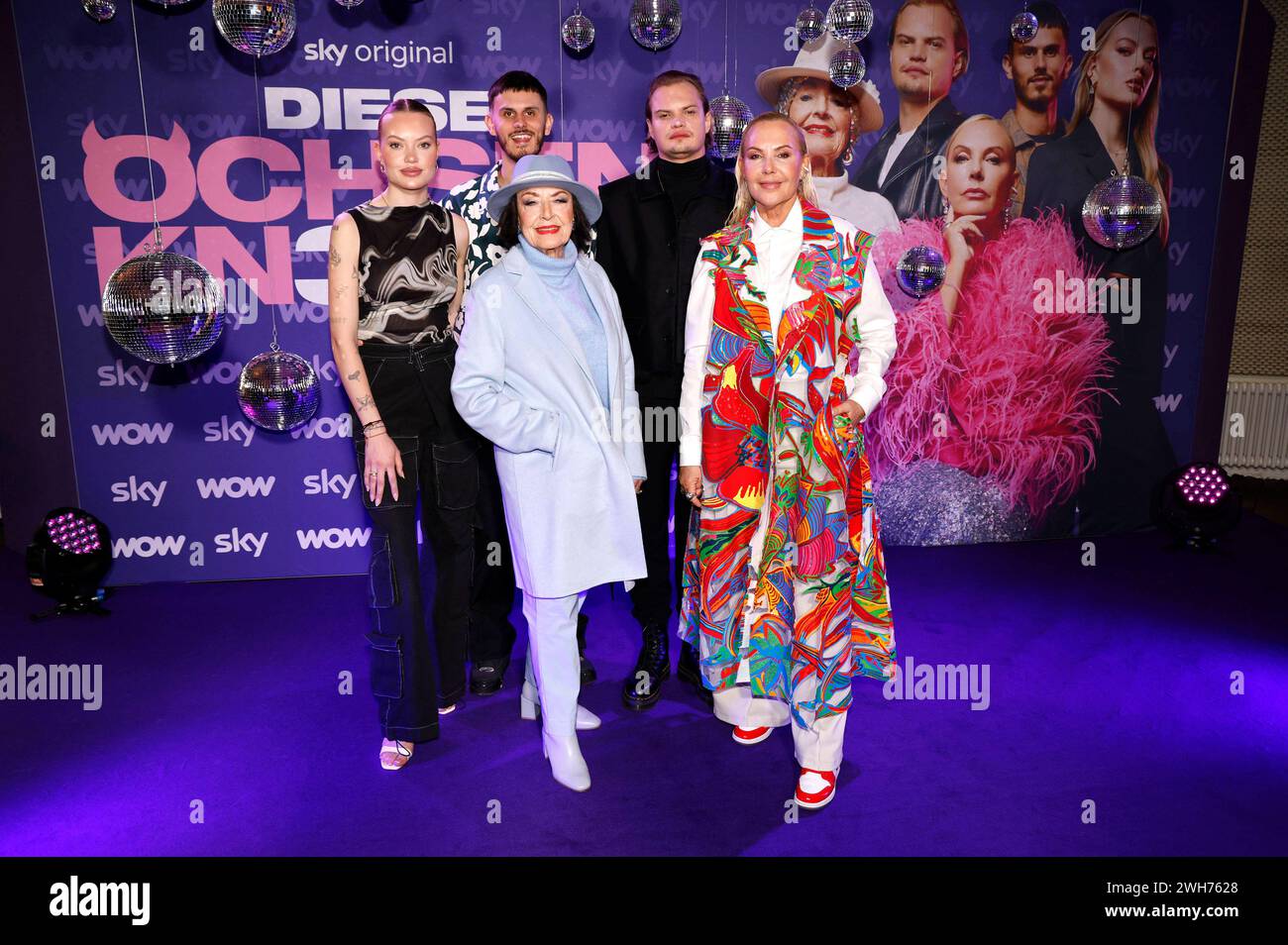 Cheyenne Savannah Ochsenknecht, Nino Sifkovits, Bärbel Wierichs, Wilson Gonzalez Ochsenknecht und Natascha Ochsenknecht beim Photocall zum Start der 3. Staffel der TV-Serie Diese Ochsenknechts im Soho House. Berlin, 08.02.2024 *** Cheyenne Savannah Ochsenknecht, Nino Sifkovits, Bärbel Wierichs, Wilson Gonzalez Ochsenknecht und Natascha Ochsenknecht zum Start der 3. Staffel der TV-Serie diese ochsenknecht im Soho House Berlin, 08 02 2024 Foto:XS.xGabschx/xFuturexImagex ochsenknecht_4202 Stockfoto