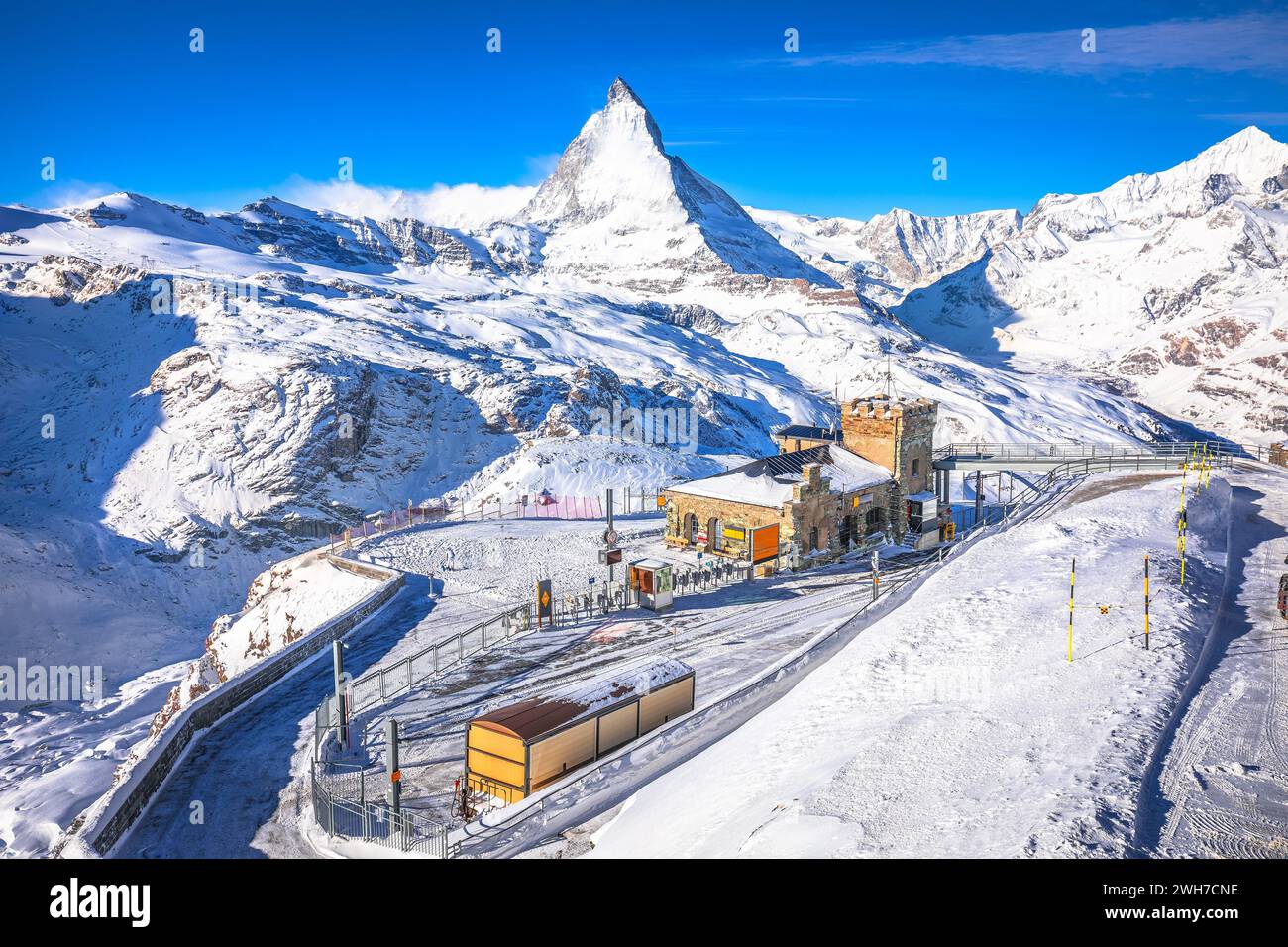 Gorngerat Zahnradbahnhof und Matterhorngipfel in Zermatt Skigebiet Ansicht, Wallis Region in der Schweiz Alpen Stockfoto