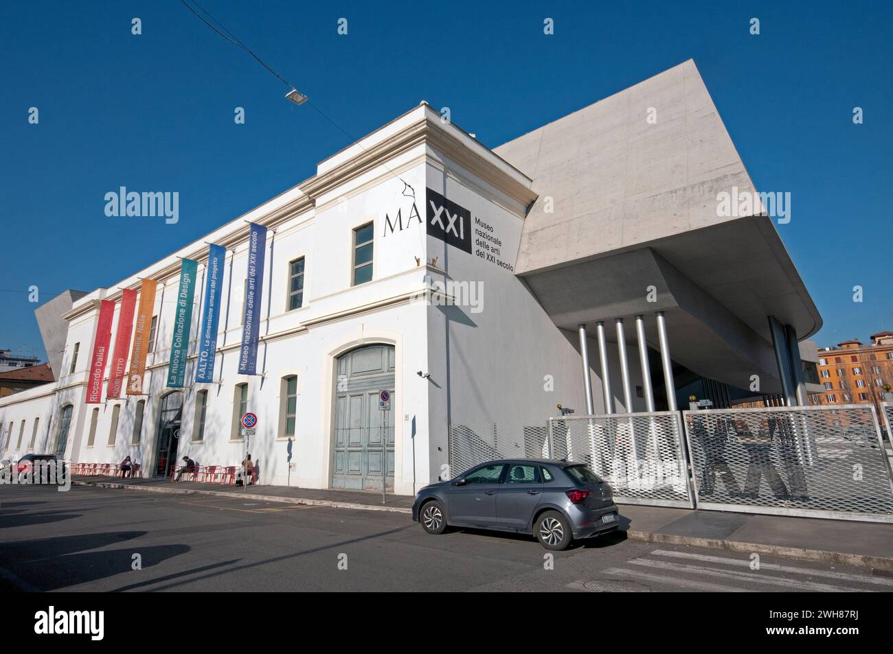 MAXXI Museum (Nationalmuseum der Künste des 21. Jahrhunderts, entworfen von der Architektin Zaha Hadid), Rom, Latium, Italien Stockfoto