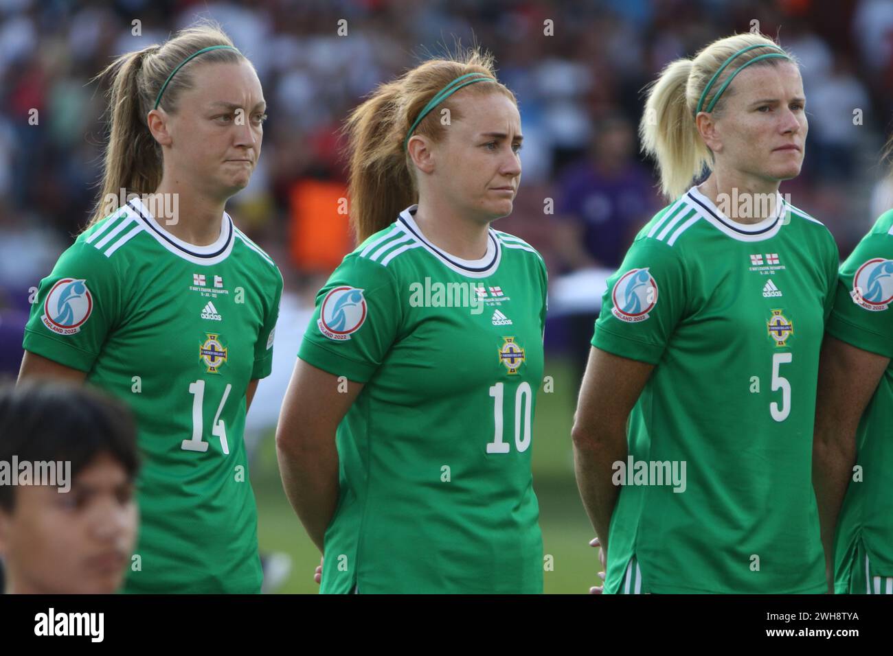 Nationalhymnen England gegen Nordirland UEFA Frauen Euro 15 Juli 2022 St Marys Stadium Southampton Stockfoto