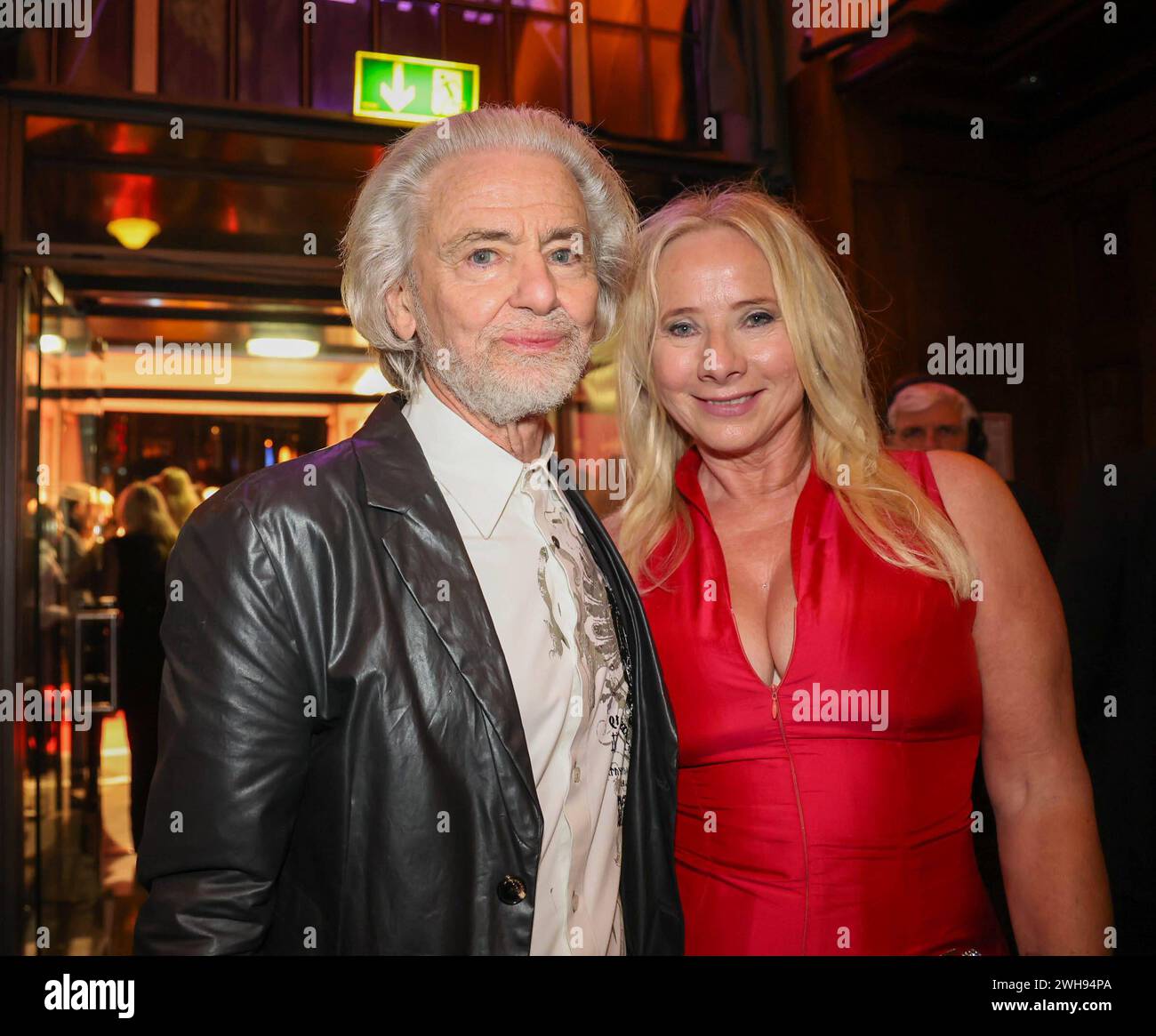 Dr. Hermann Bühlbecker, Silvia Brecko LAMBERTZ MONDAY NIGHT 2024 Chocolate & Fashion Party - back again im alten Wartesaal am Dom, Köln. *** Dr. Hermann Bühlbecker, Silvia Brecko LAMBERTZ MONTAG ABEND 2024 Chocolate Fashion Party wieder im alten Wartezimmer am Kölner Dom Stockfoto