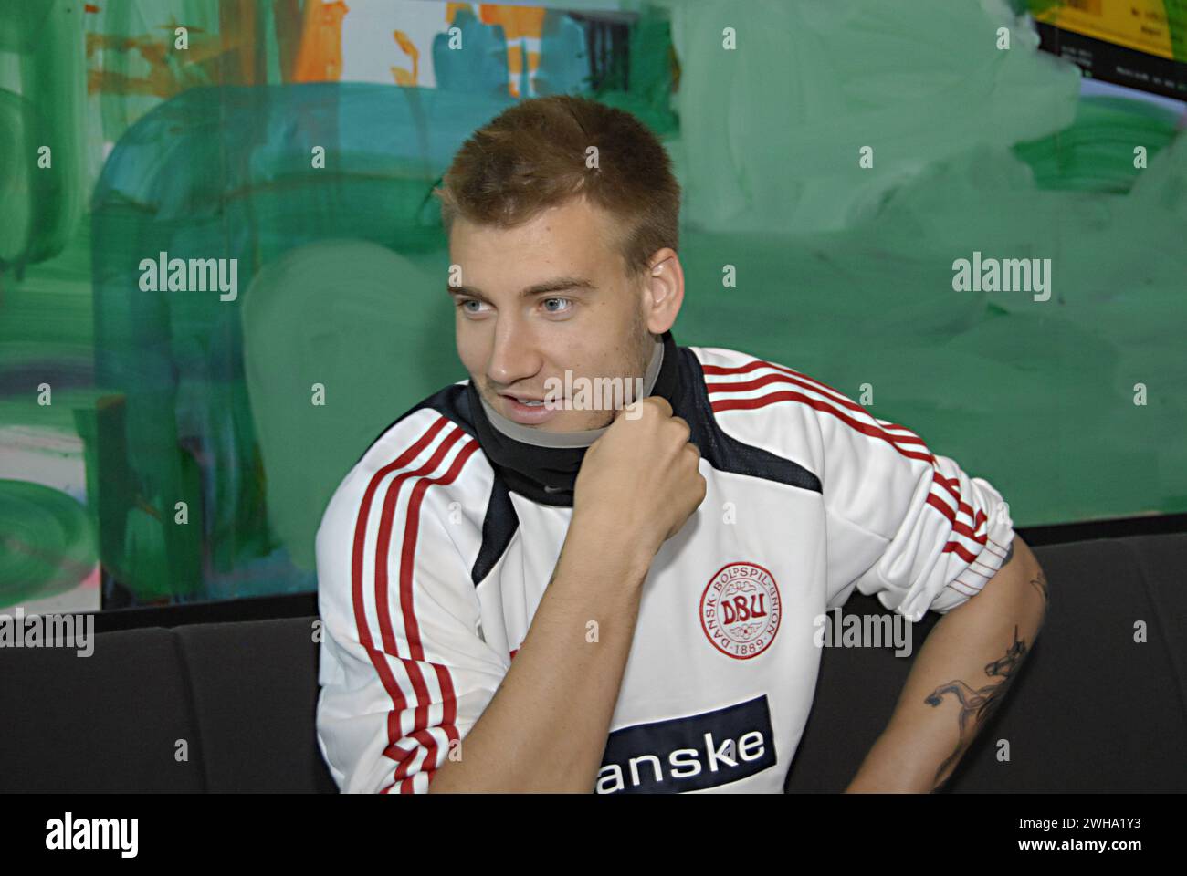 Kopenhagen/Dänemark. Nicklas Bendtner Fußballspieler des FC Juventus Mitglied der dänischen Fußballnationalmannschaft Mixed wurde vor der Abreise in die Türkei am 13. November 2012 ein Interview von den Medien geführt (Foto: Francis Joseph Dean/Dean Pictures) Stockfoto