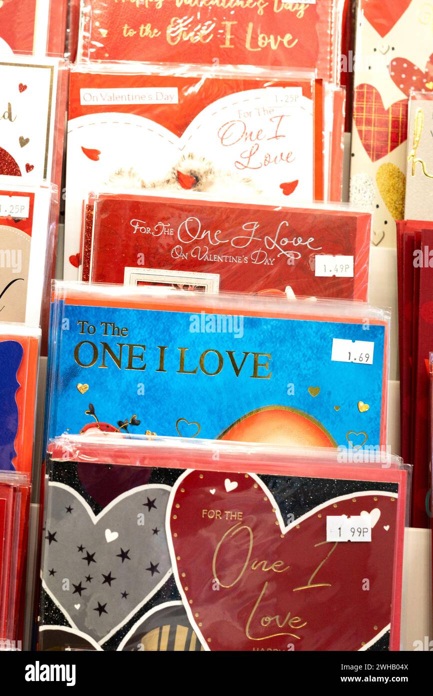 Valentinskarten im Angebot. Stockfoto