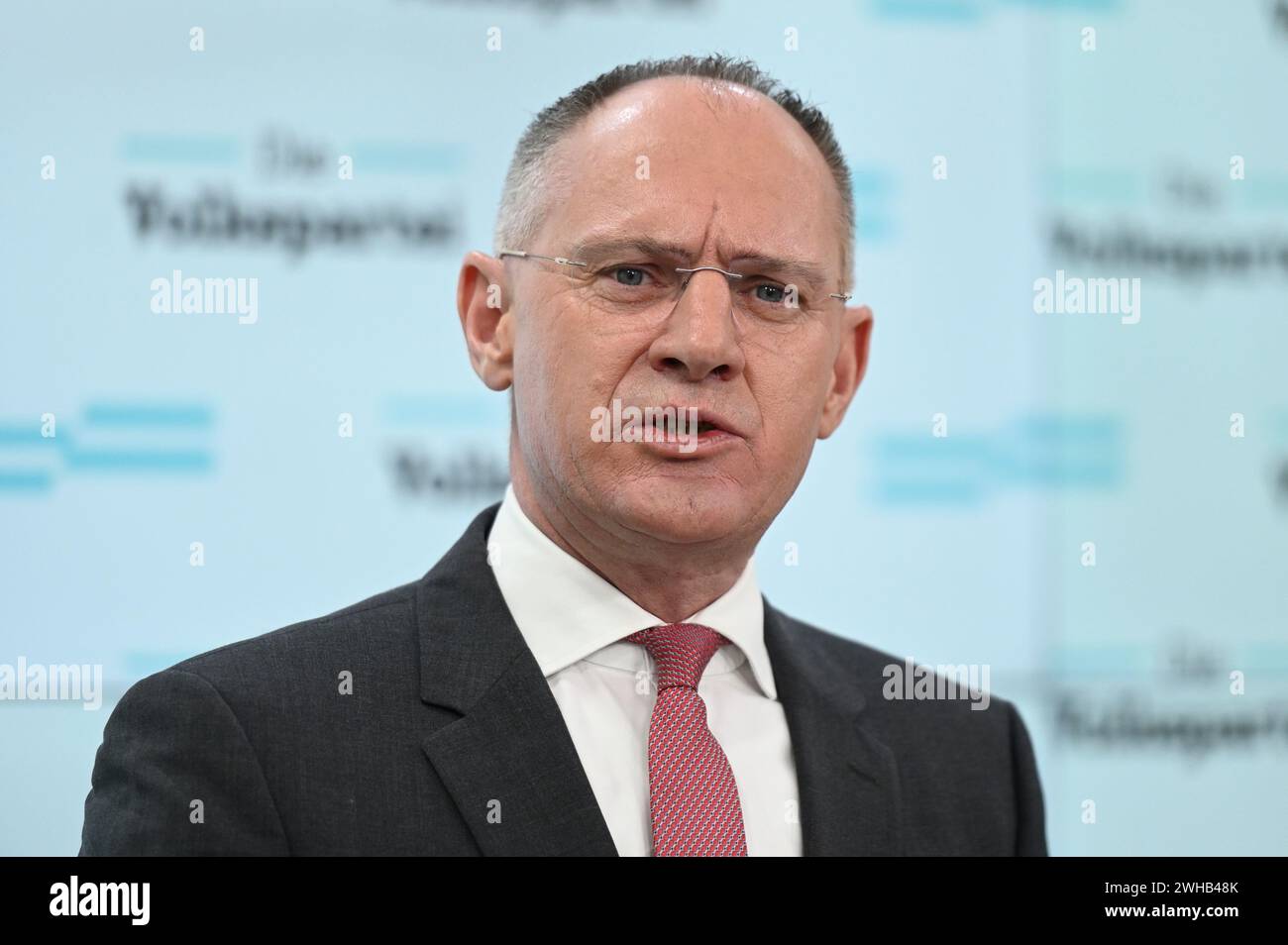 Wien, Österreich. Februar 2024. Pressekonferenz mit Innenminister Gerhard Karner (ÖVP) zum Thema Asyl und Migration Stockfoto