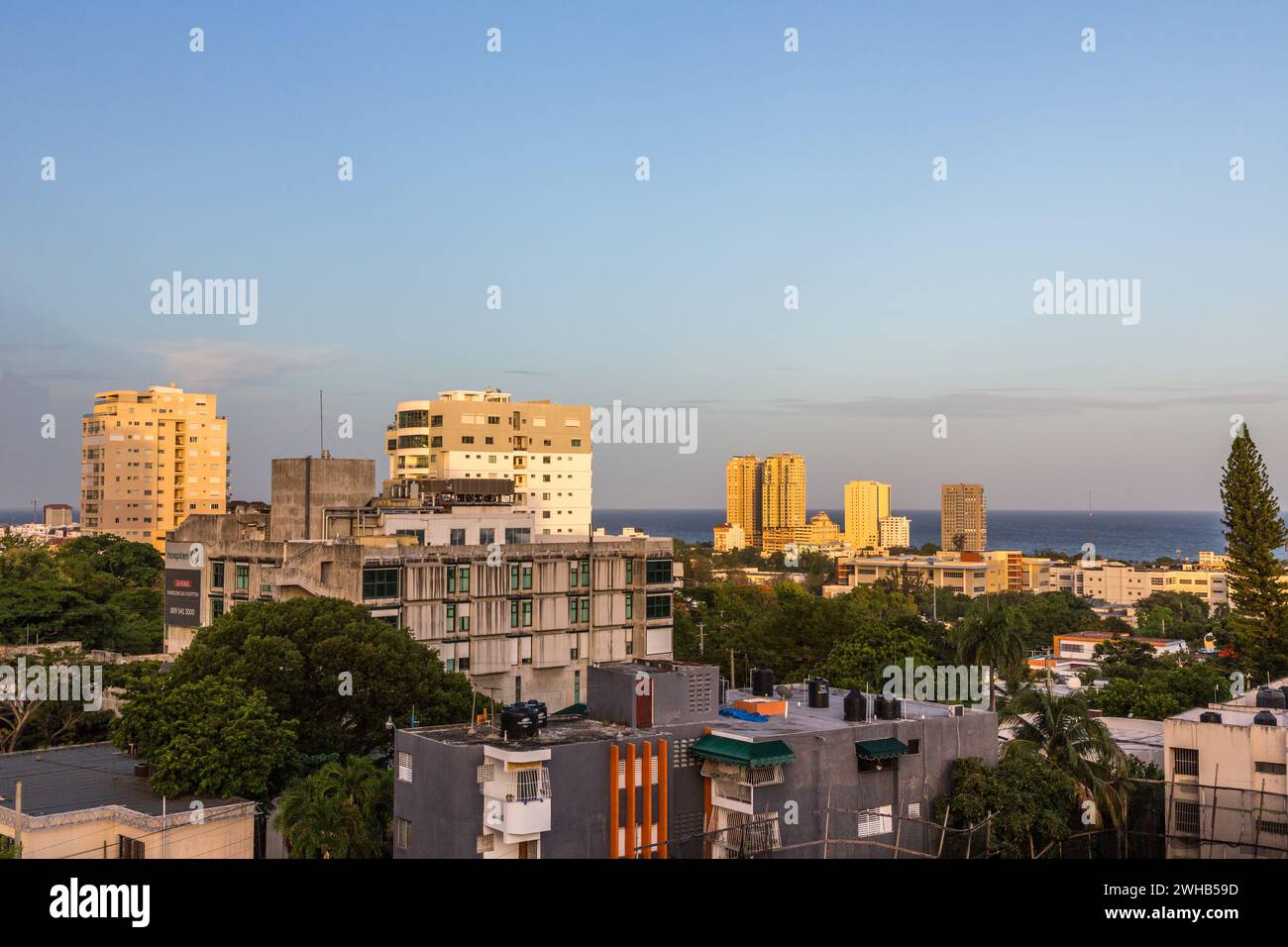 Appartementhäuser im Zentrum von Santo Domingo, Dominikanische Repbulic. Stockfoto