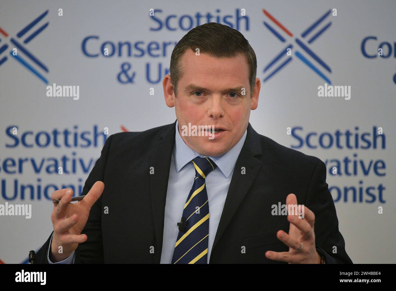 Edinburgh Schottland, Vereinigtes Königreich 9. Februar 2024. Der Vorsitzende der schottischen Konservativen Douglas Ross im Edinburgh, BioQuarter, hält eine Keynote-Rede über Schottlands NHS. Credit sst/alamy Live News Stockfoto