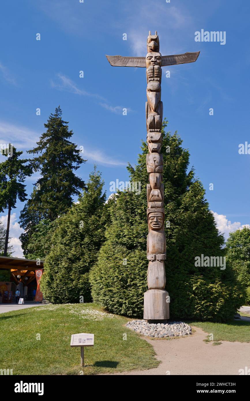 Totem Pole, Rose Cole Yelton Memorial Totem Pole, Stanley Park, Vancouver, British Columbia, Kanada Stockfoto