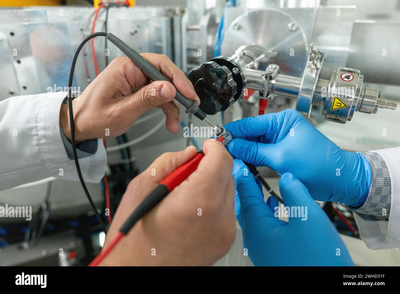 Bedienfeld eines Cyclotron-Teilchenbeschleunigers Stockfoto