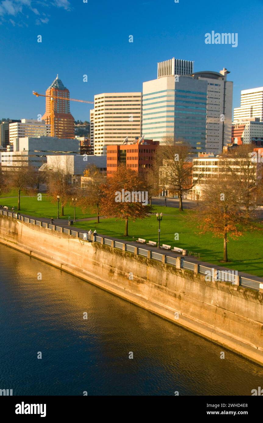Downtown von Morrison Bridge, Portland, Oregon Stockfoto