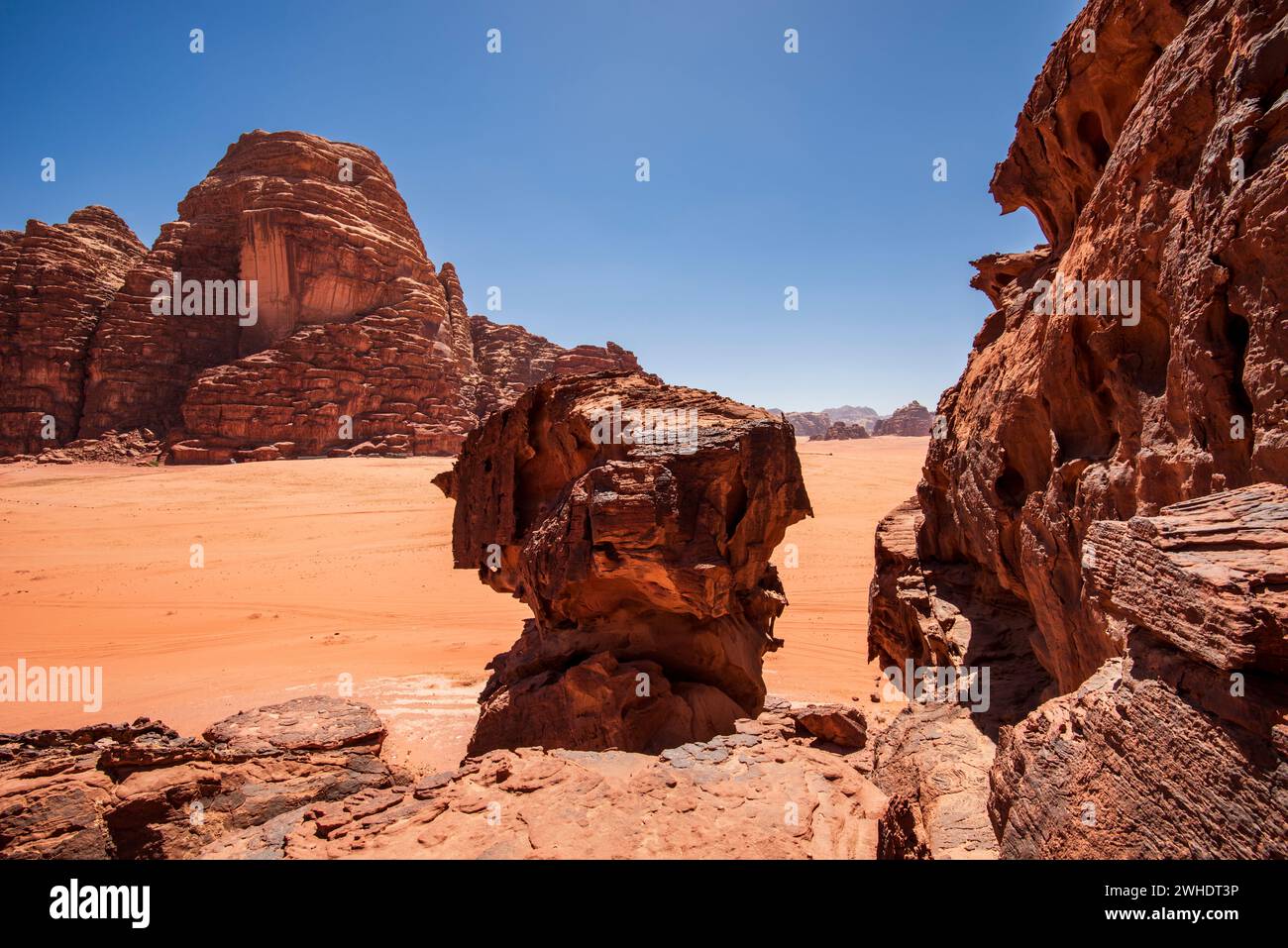 Wüstenlandschaft in Wadi Rum, Jordanien Stockfoto